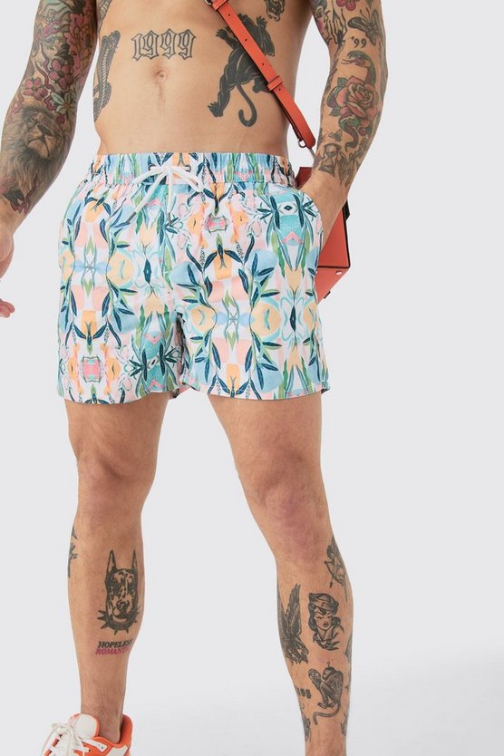 Mittellange Badehose mit pastellfarbenem Obst-Print