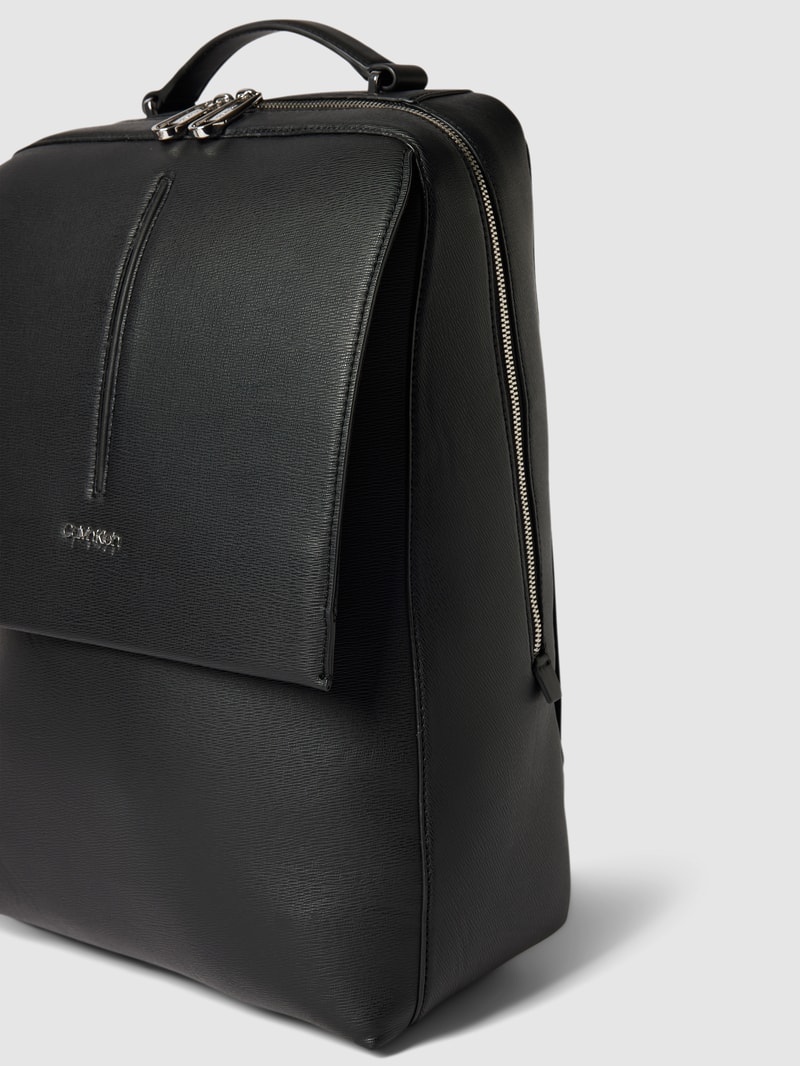 Rucksack in Leder-Optik Modell 'MEDIAN' in schwarz