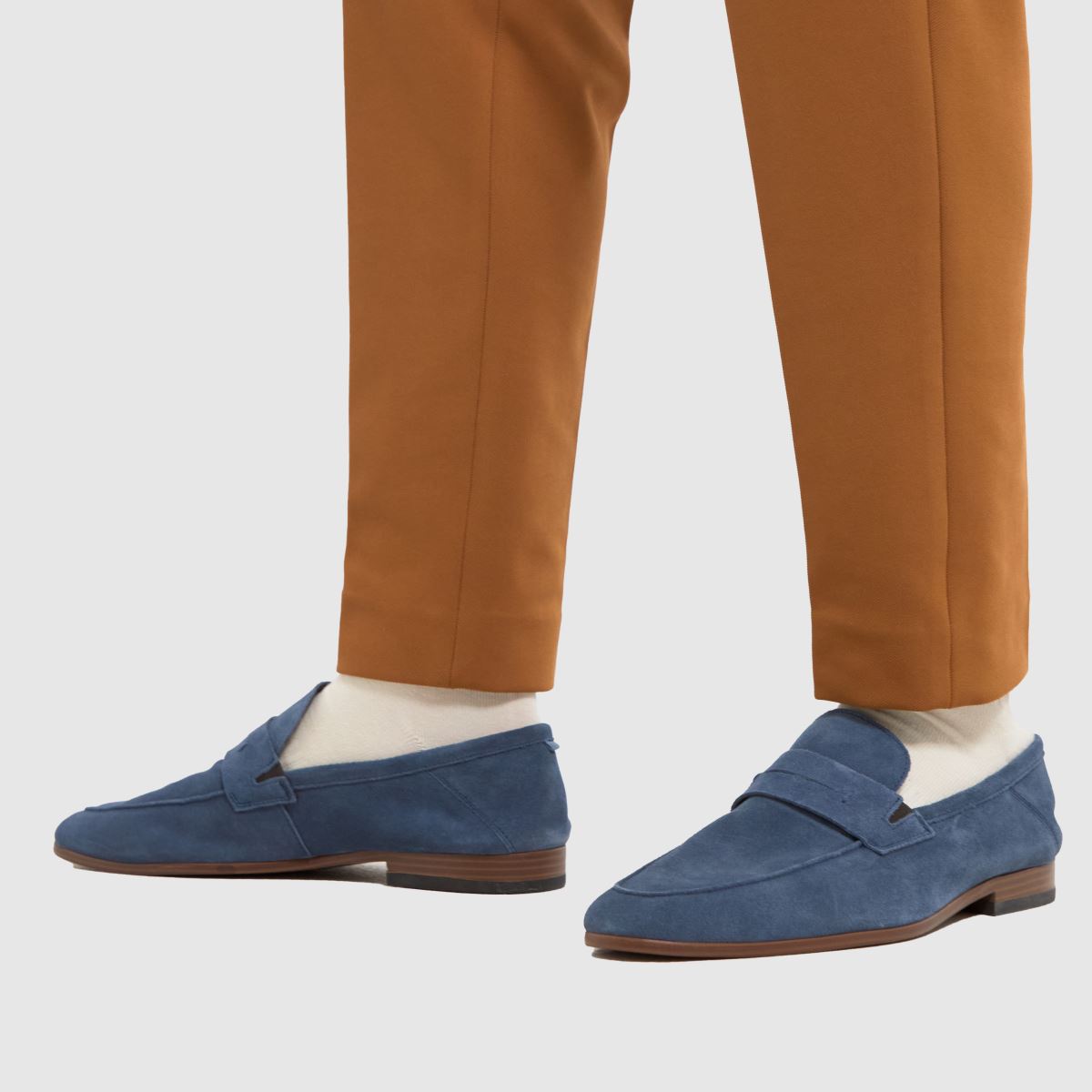 Schuh Randy – Blå loafers med ofodrade detaljer