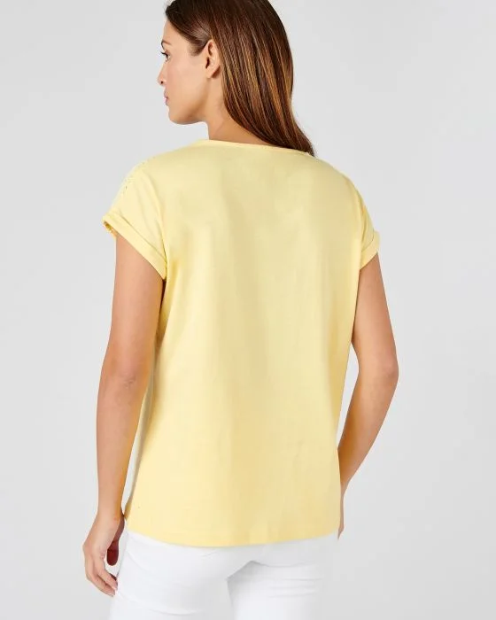 Tee-shirt détails broderie anglaise