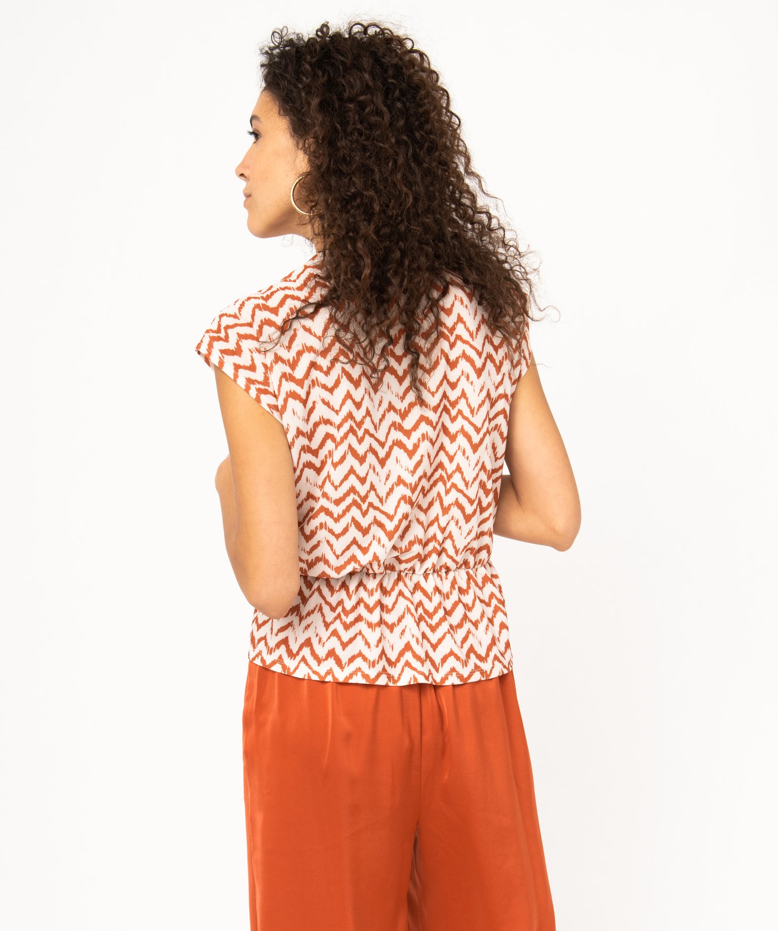 Tee-shirt à manches courtes forme cache-coeur femme imprime | GEMO