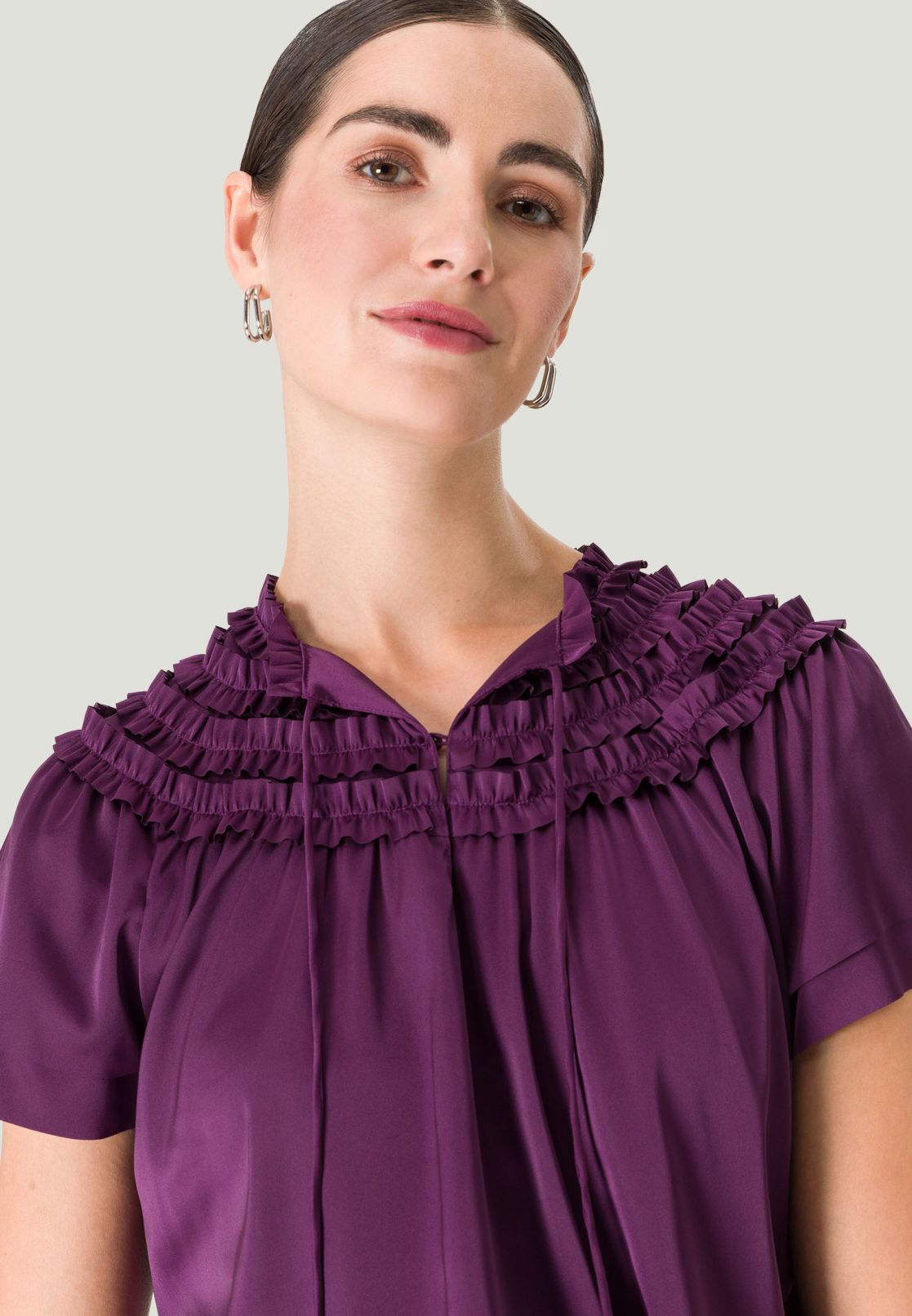 Bluse mit Rüschen