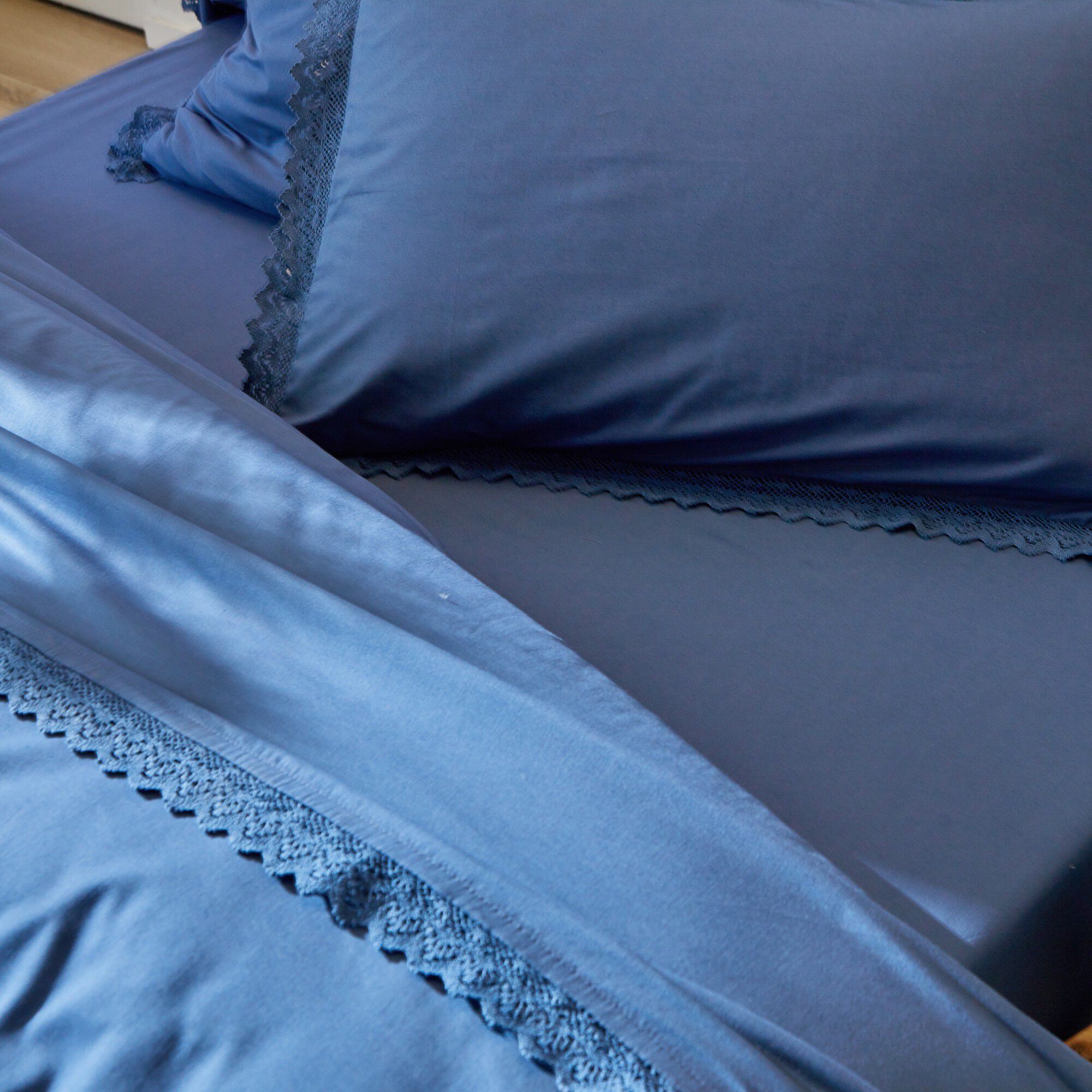 Linge de lit uni dentelle coton