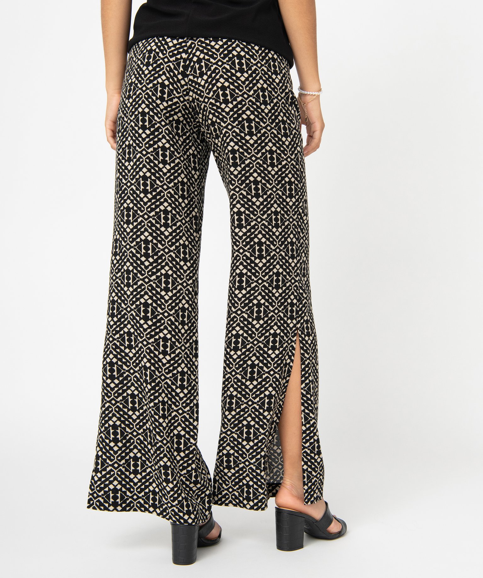 Pantalon femme en toile fendu sur les ctés imprime | GEMO
