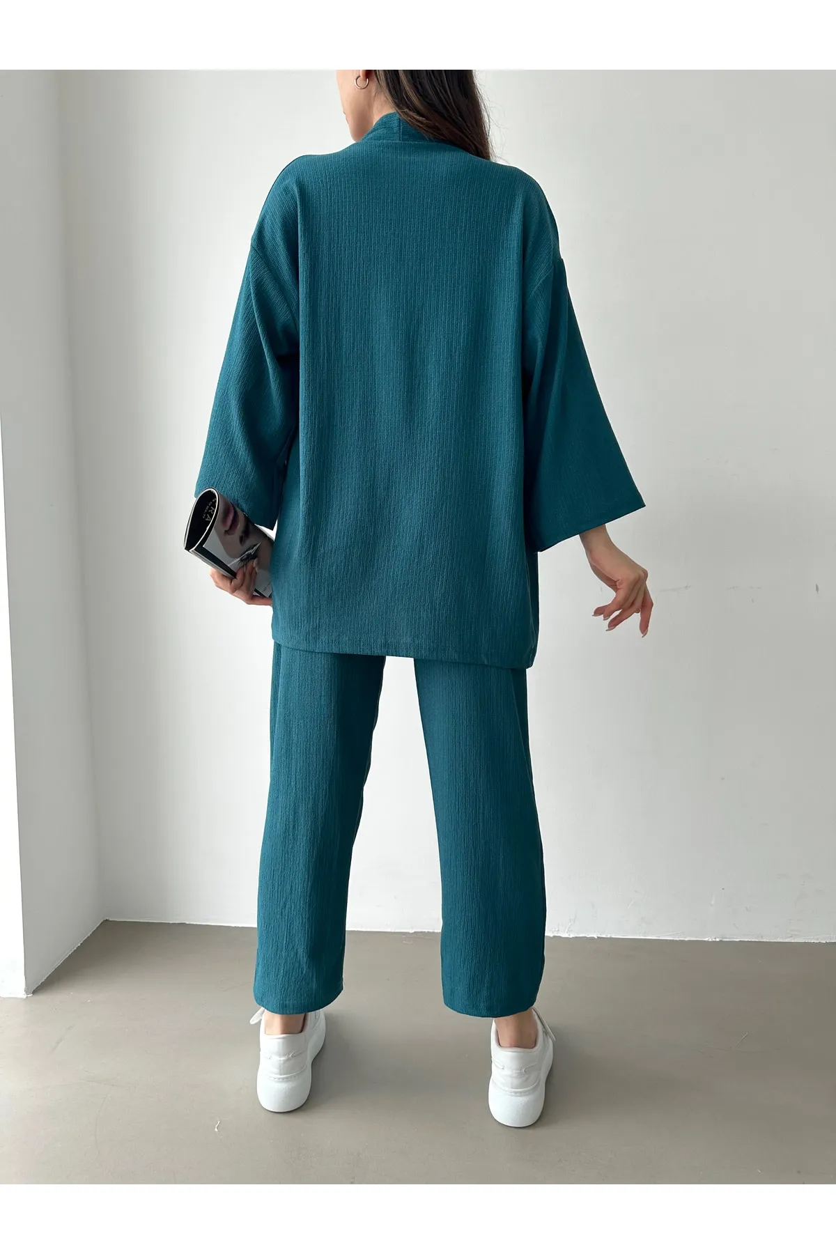 BEJNA  Petrolgrünes Kimono-Hosen-Strickset für Damen