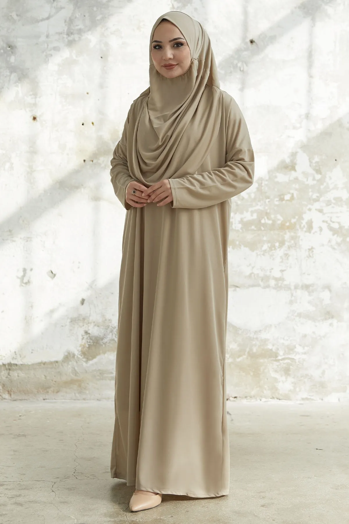 InStyle  Einteiliges Gebetskleid – Beige