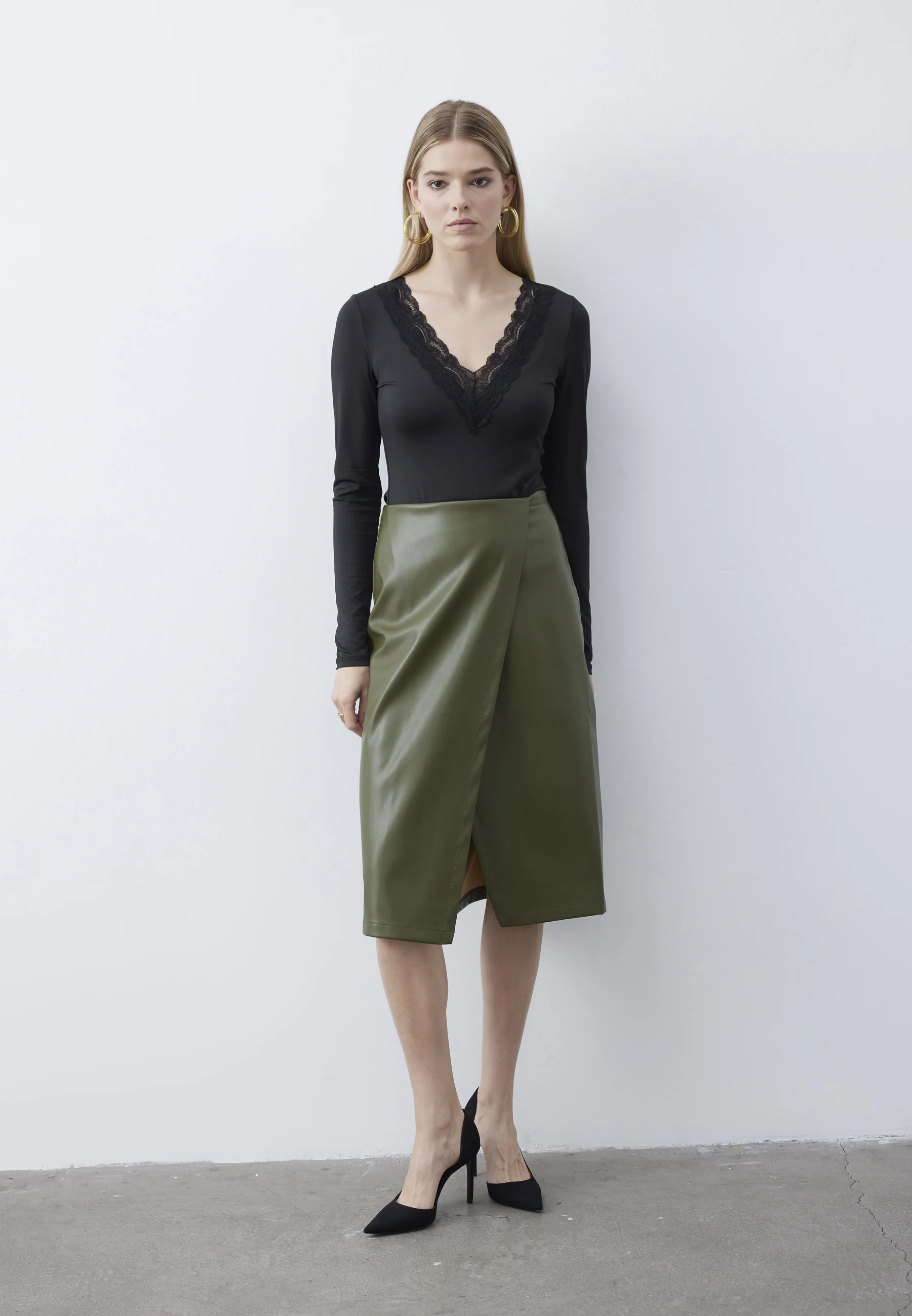 Falda cruzada de Anna Field