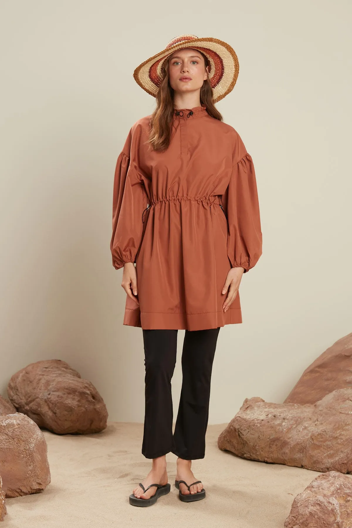Manuka  HIJAB REGENMANTEL BADEANZUG ORANGE