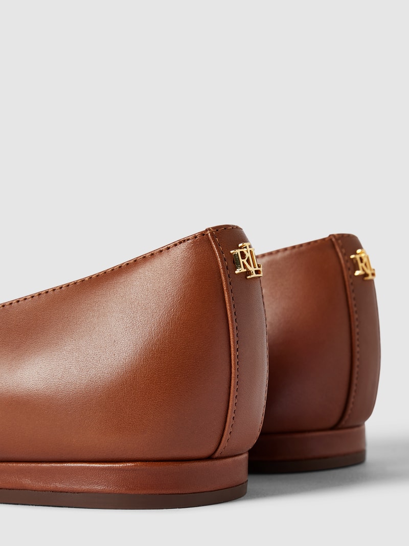 Ballerinas in spitz zulaufender Form Modell 'LONDYN' in cognac