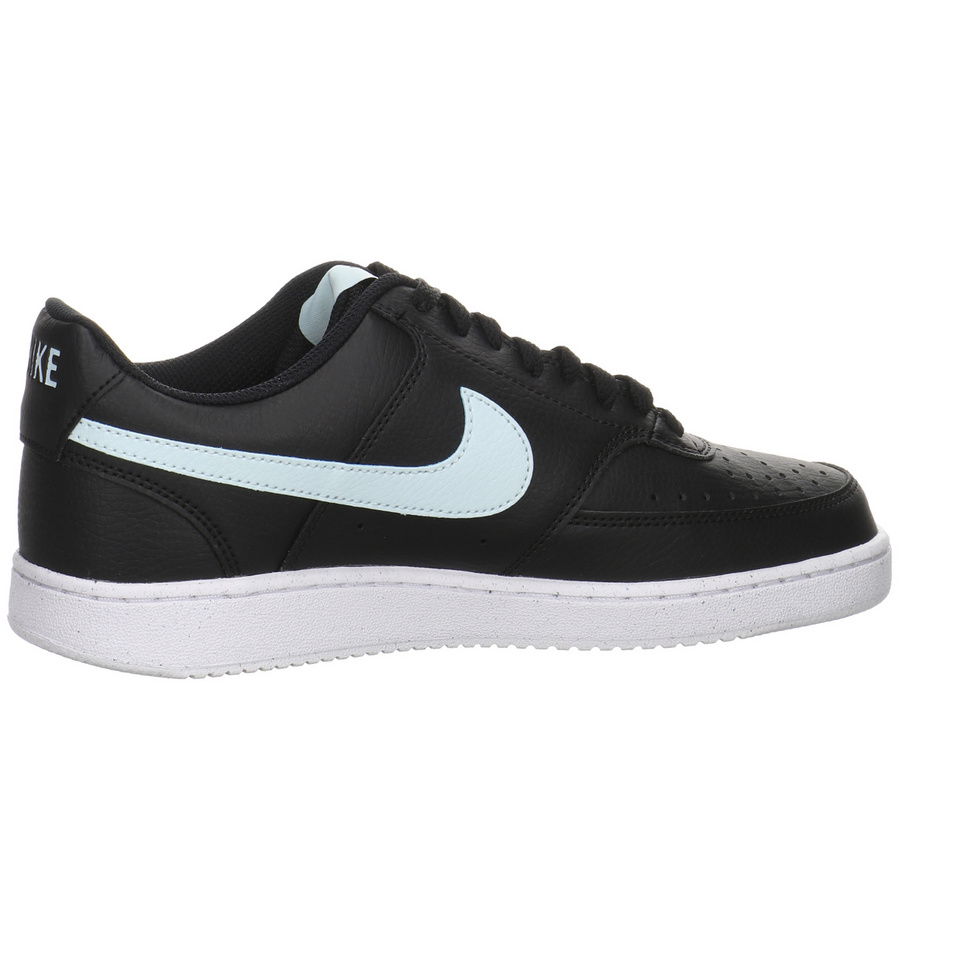 Nike Vision Low Sneaker