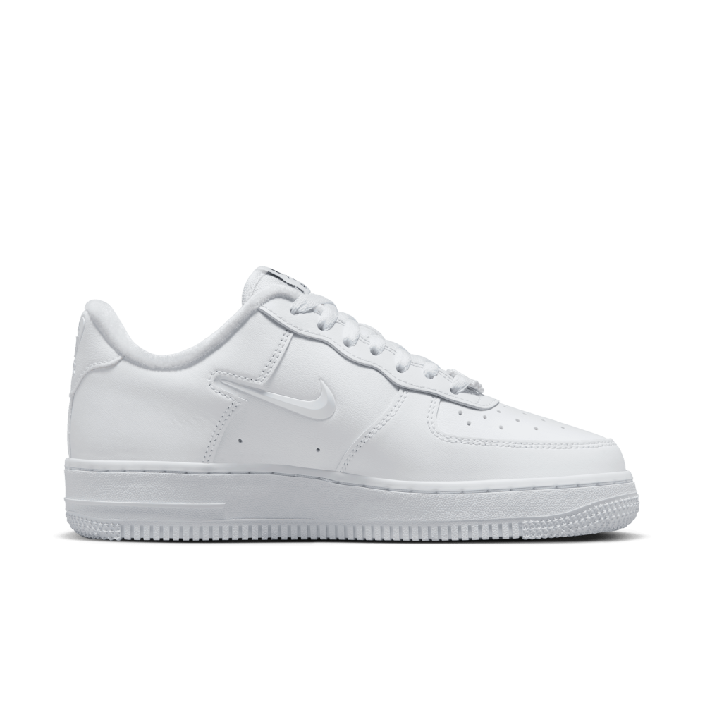Nike Air Force 1 07 WMNS Tie-dye Swoosh FB8251-100 / weiss
