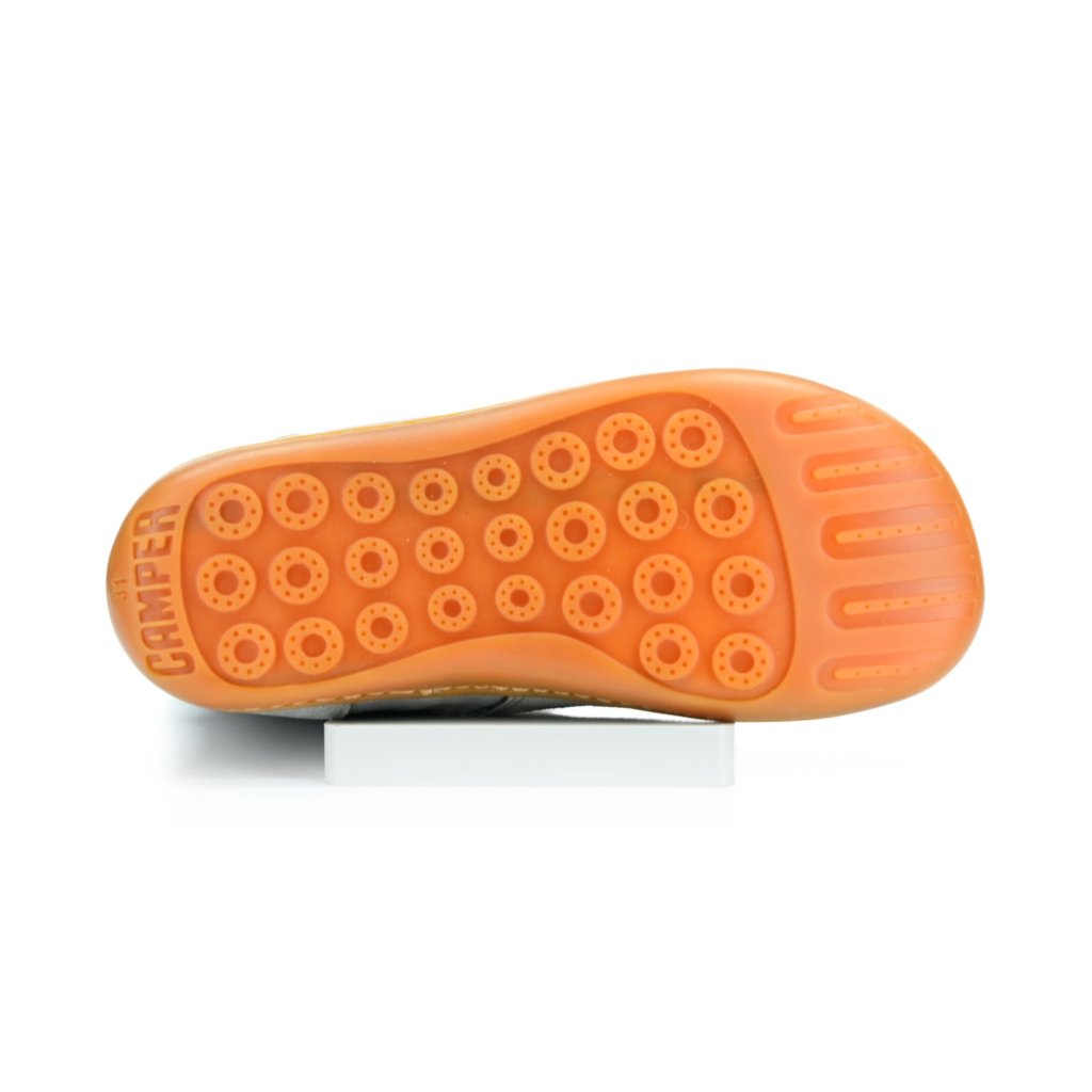 Camper Peu Cami Rug Path Ry Abeja (K900305-005) Hellgraue Barfuß-Stiefel
