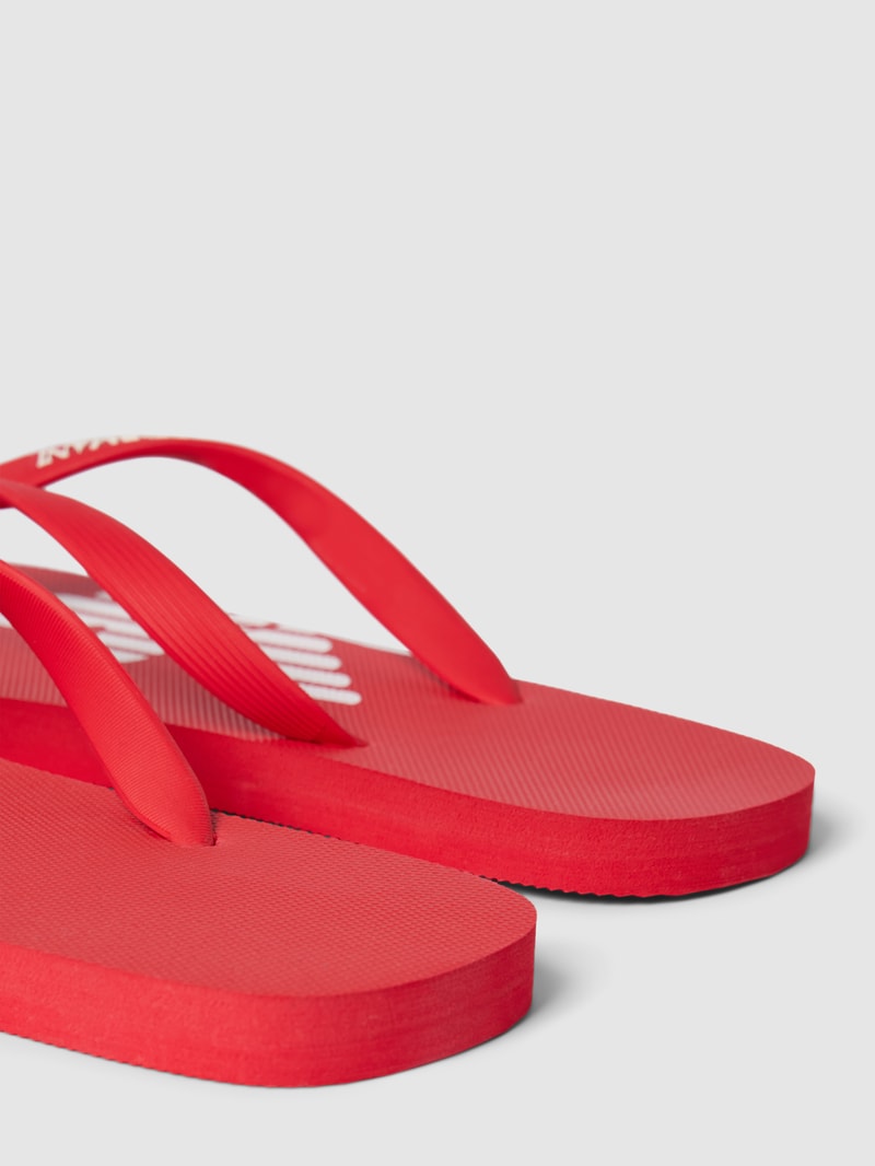 Zehentrenner mit Label-Details Modell 'Basic' in rot
