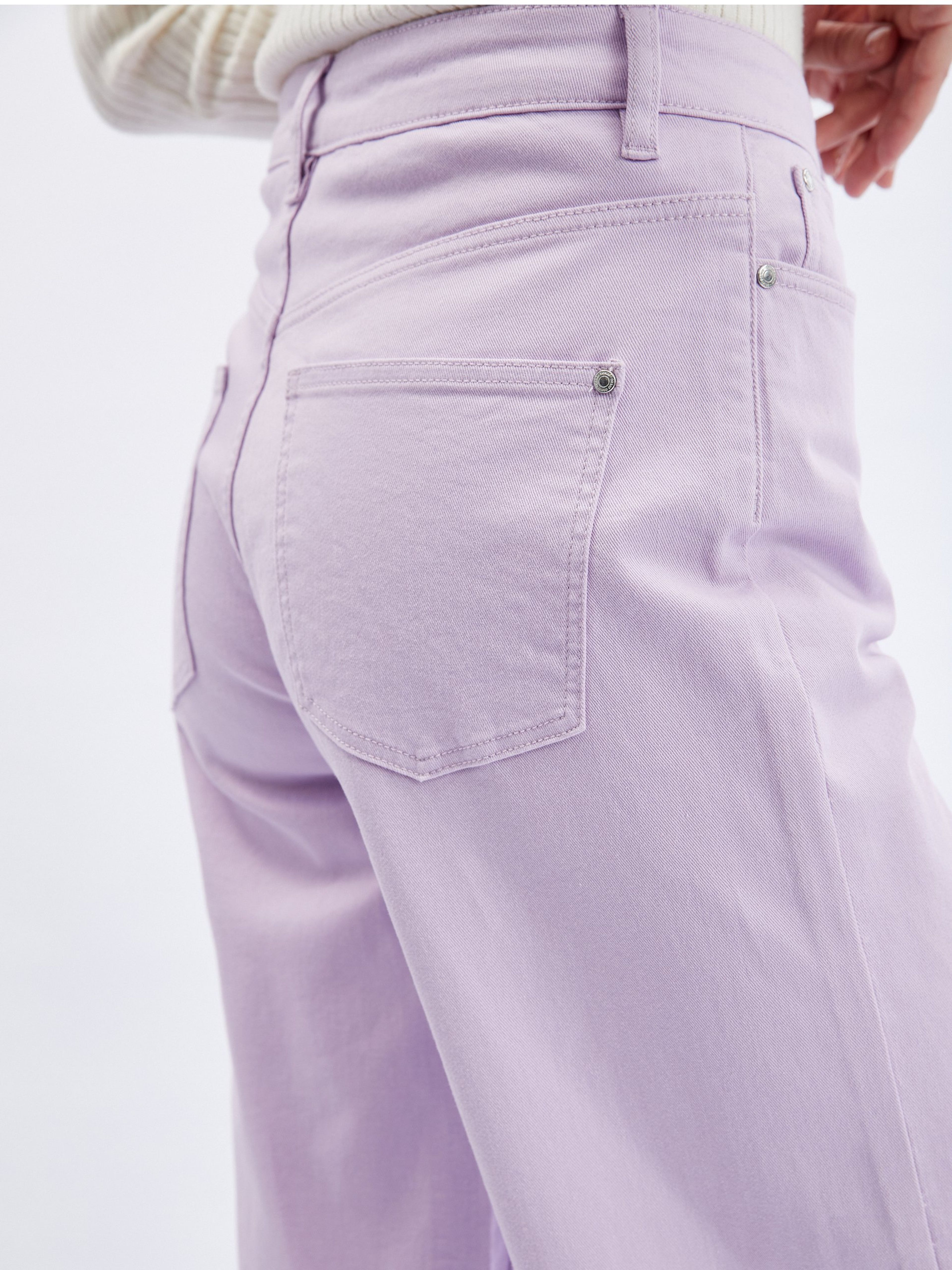 Hellviolette Damen-Jeans mit ausgestellter Passform ORSAY