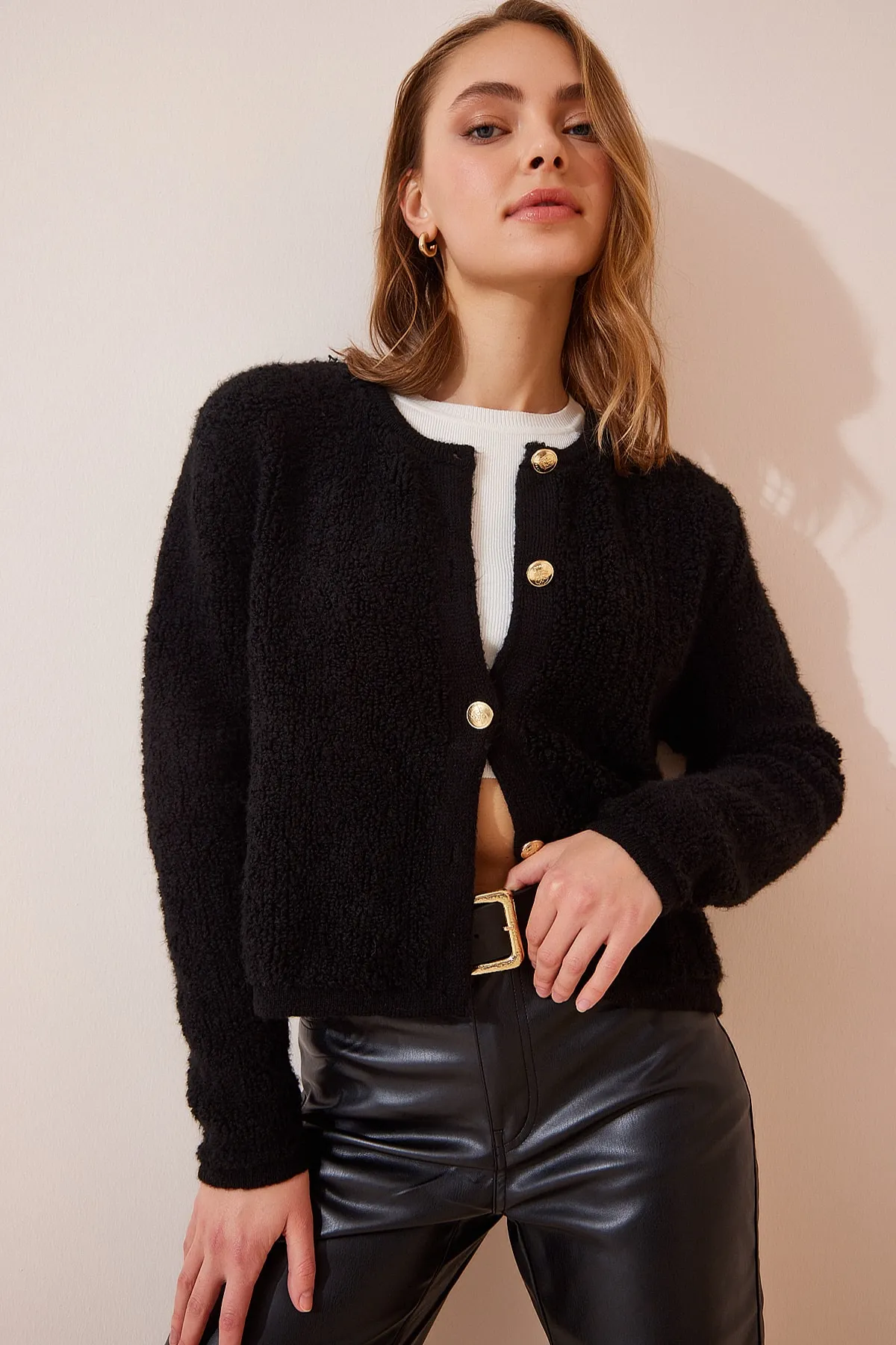 Happiness İstanbul  Schwarze Bouclé-Strickjacke für Damen, Cardigan YY00117