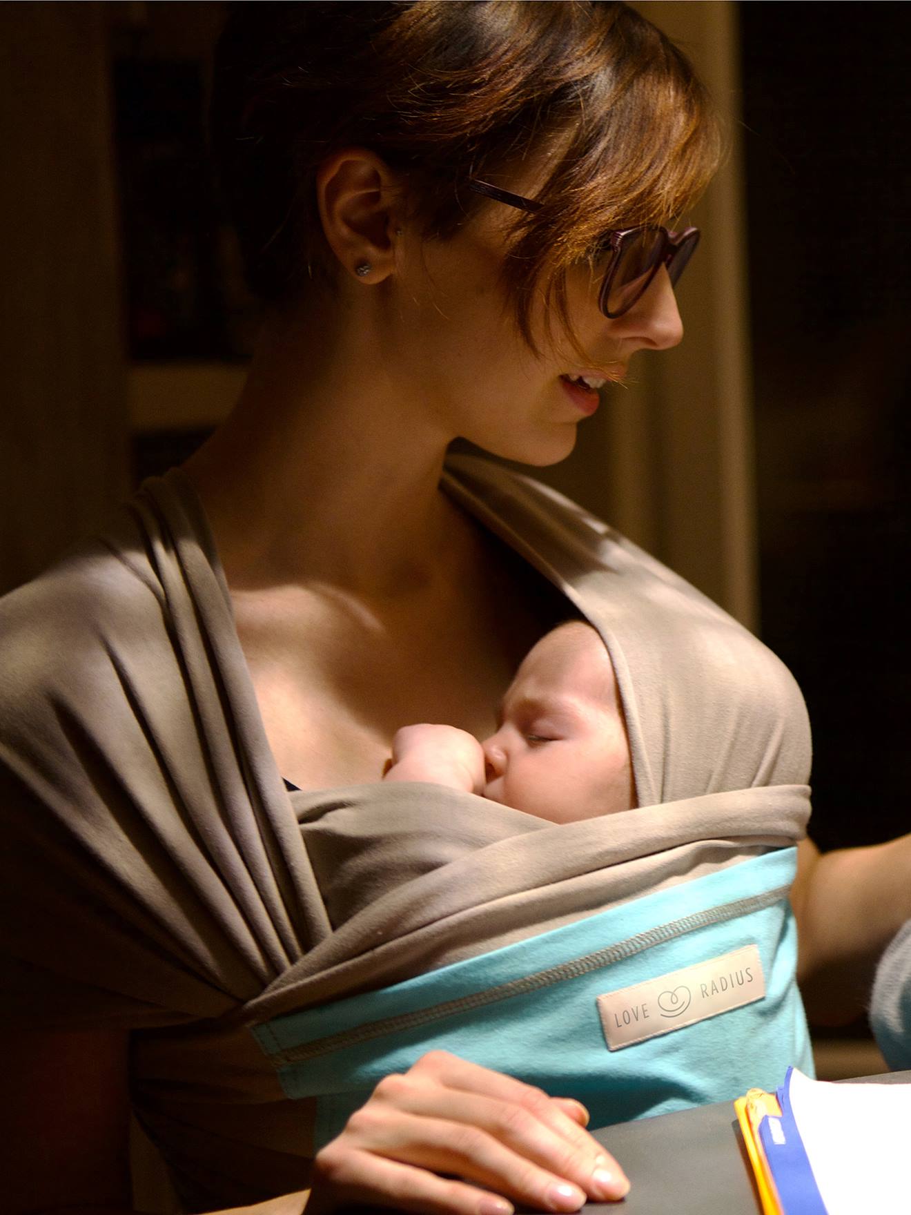 Baby Tragetuch L'Originale LOVE RADIUS by JPMBB - hellgrau/trükis