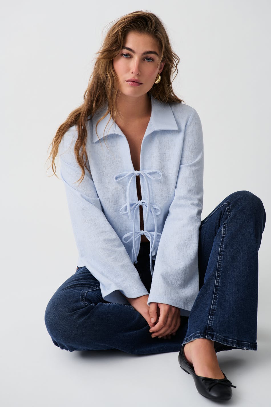 Tie top