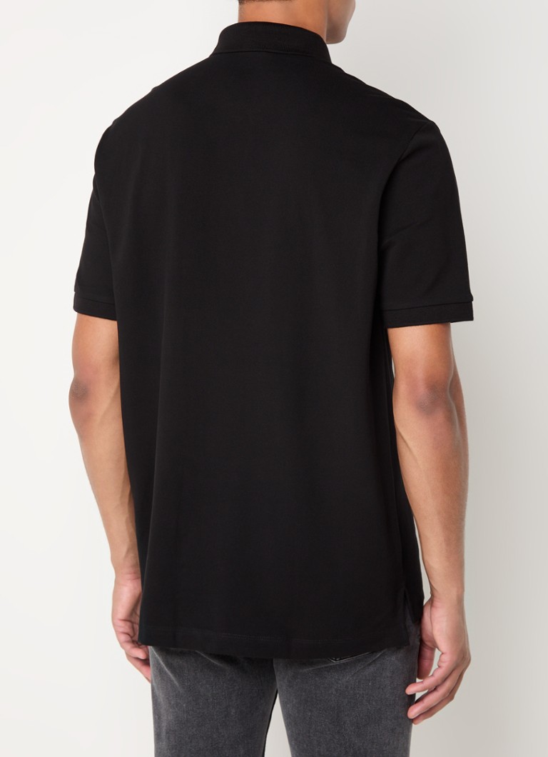 Tricou polo Armani Exchange cu croială clasică, cu buzunar la piept și logo.