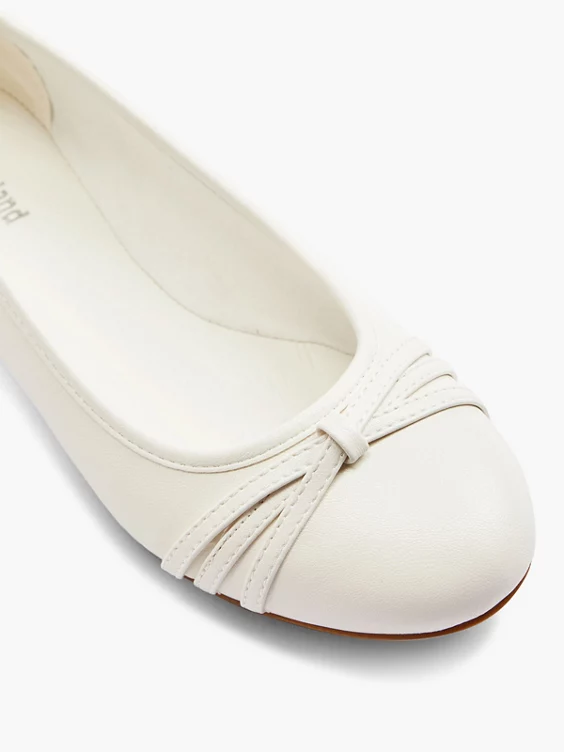 Graceland Ballerina