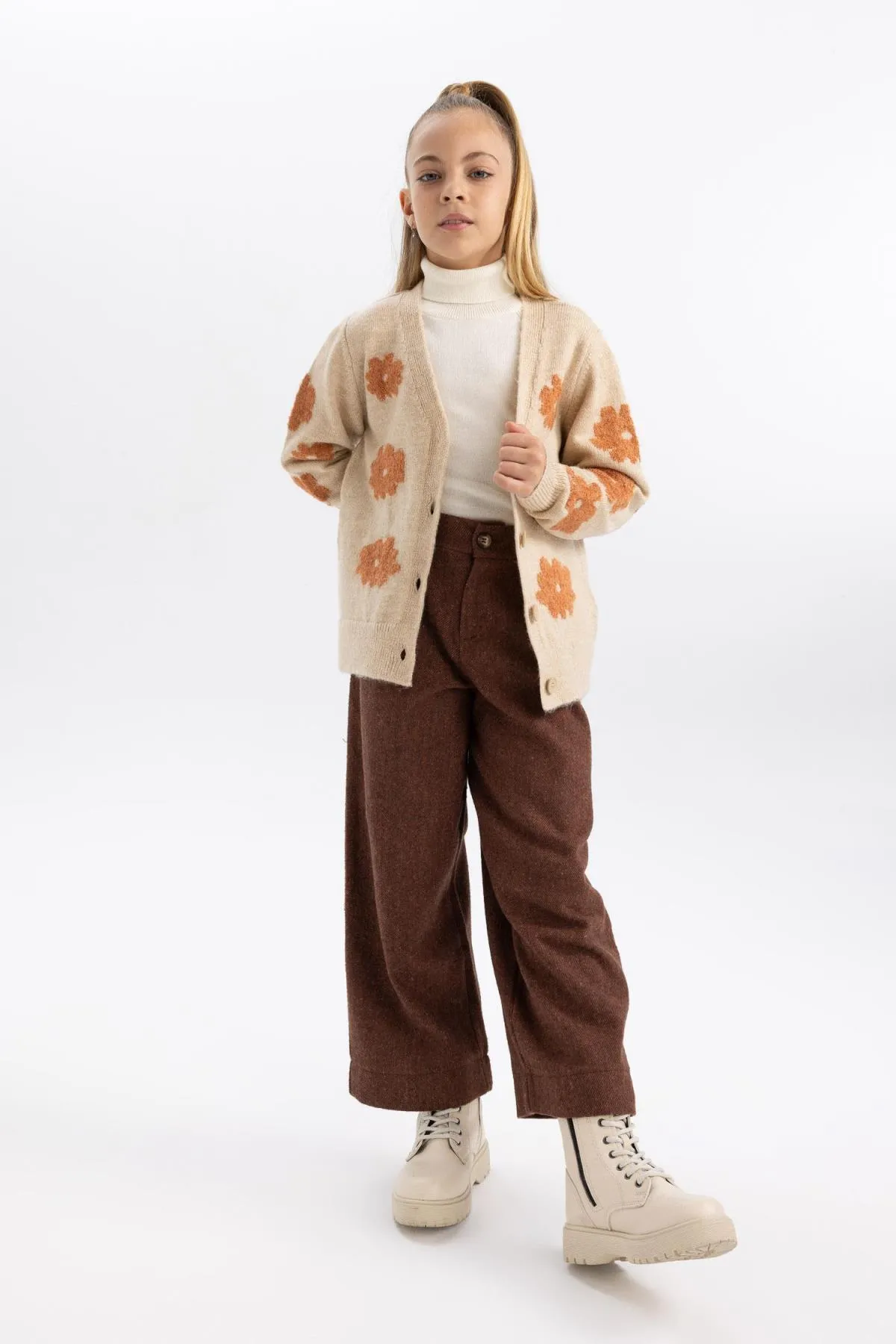 DeFacto  Ovale Mädchenhose mit weitem Bein