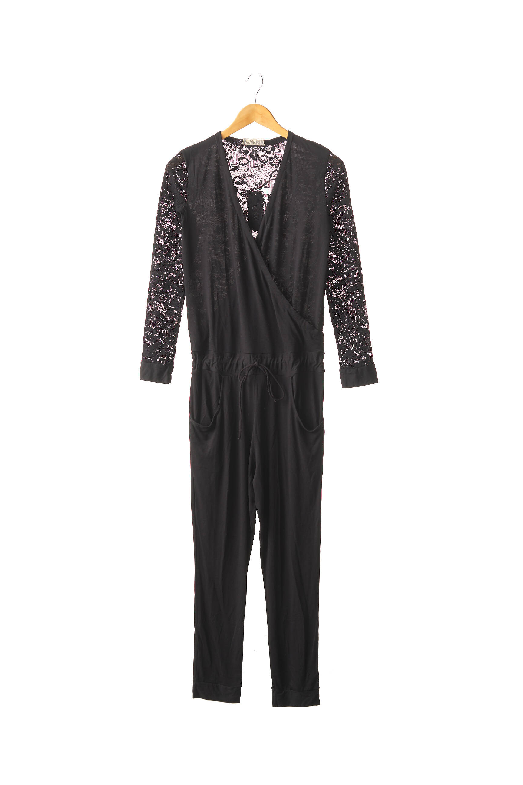 Suggest Combinaisons 1 Femme couleur noir