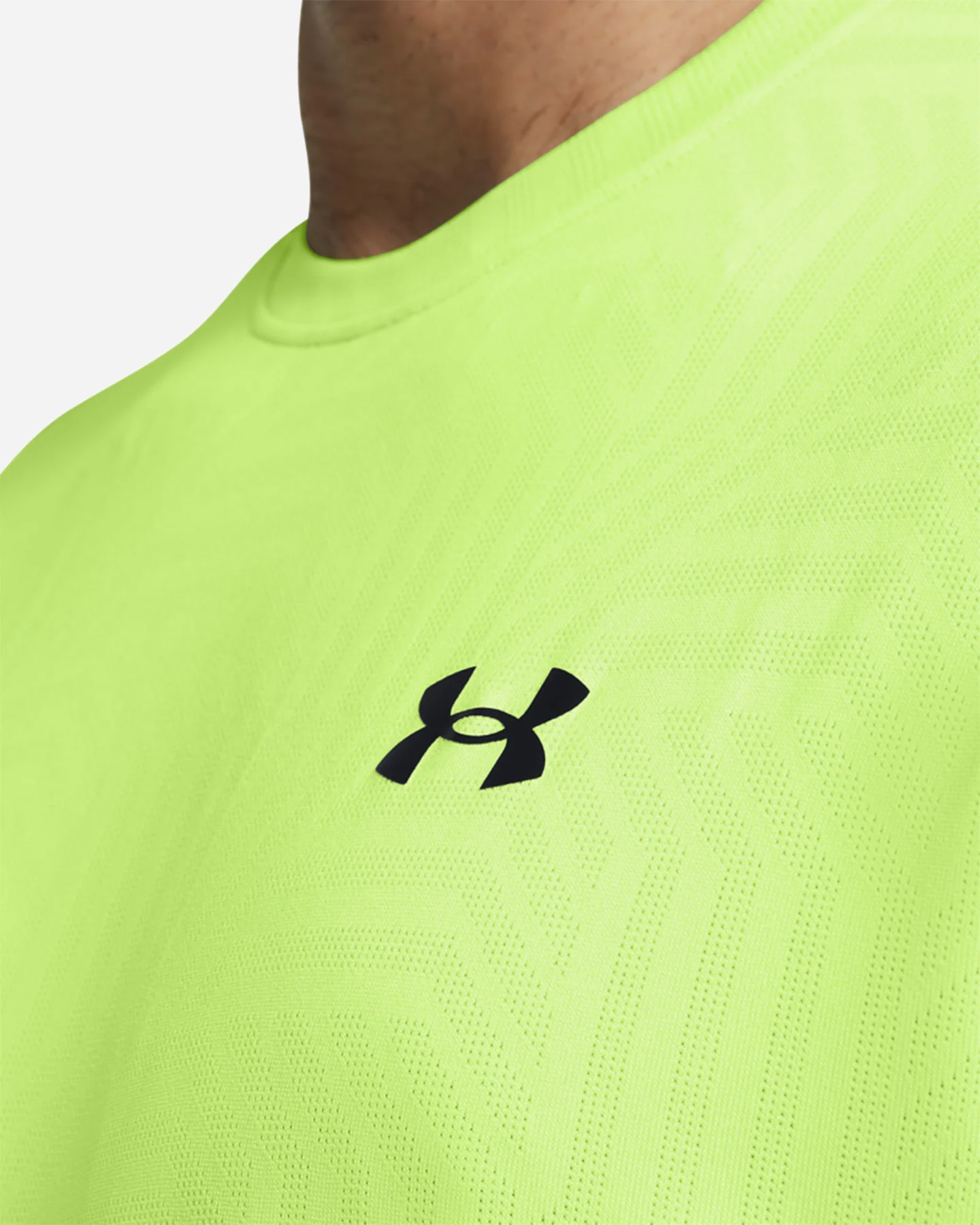 Tréningové tričko Under Armour Tech Vent Geotessa M 77-1382182-0304