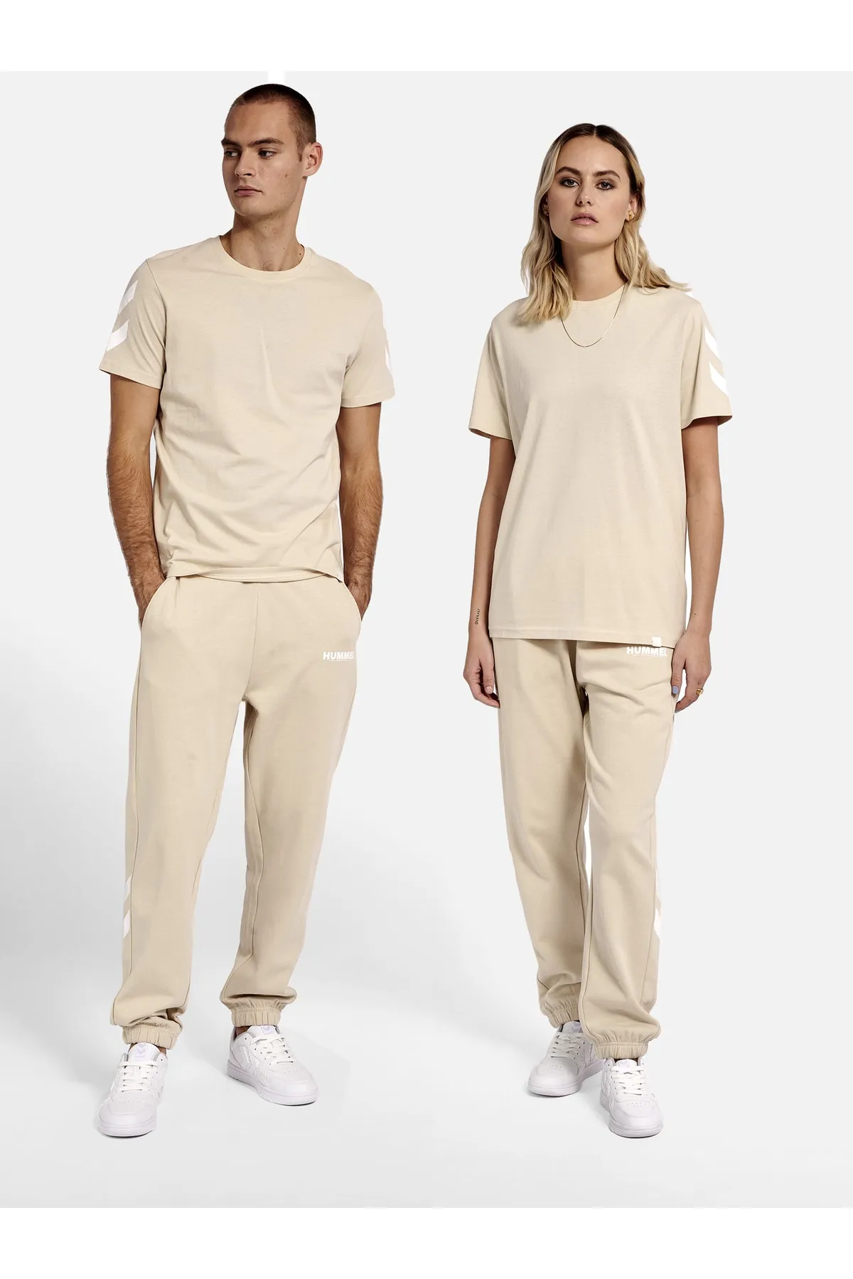 hummel  hmlLEGACY CHEVRON T-SHIRT