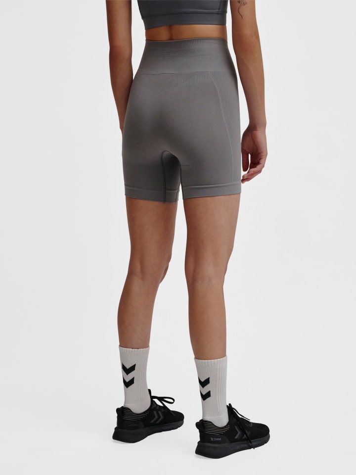 Hummel Hummel Kurze Hose Hmltif Multisport Damen in QUIET SHADE2 günstig kaufen