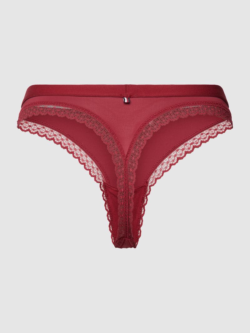 String mit Spitzenbesatz in bordeaux rot