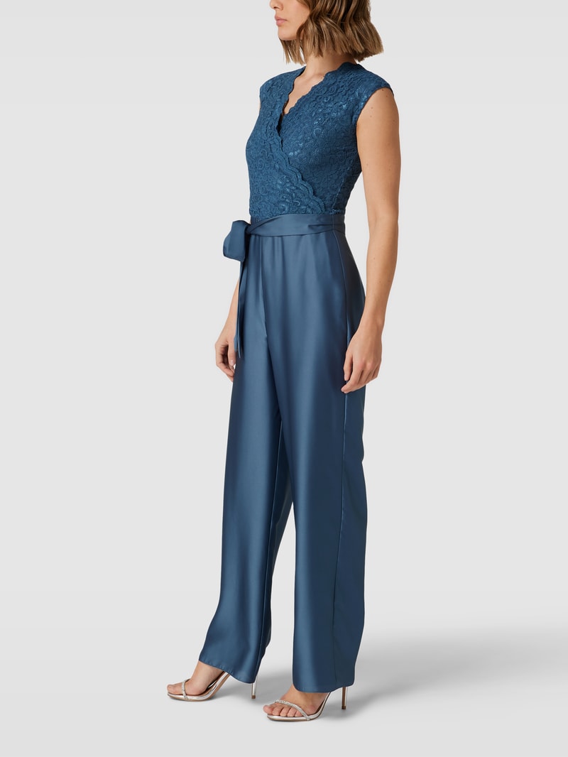 Jumpsuit aus Häkelspitze in rauchblau