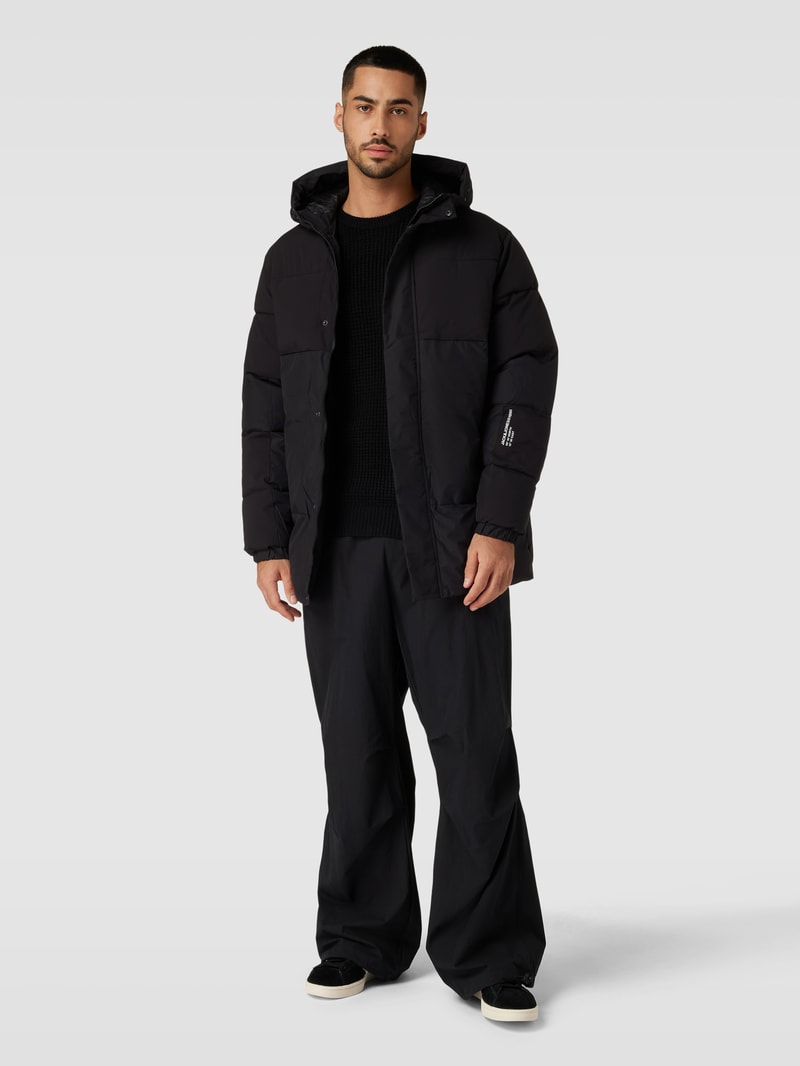 Steppjacke mit Kapuze Modell 'FORCE' in schwarz