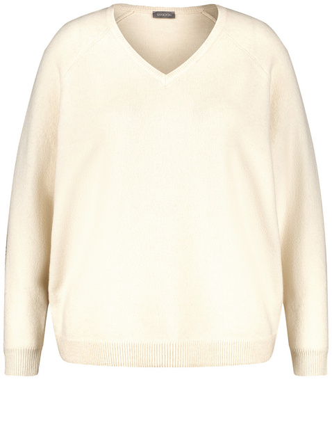 Wärmender Basic Pullover mit V-Ausschnitt