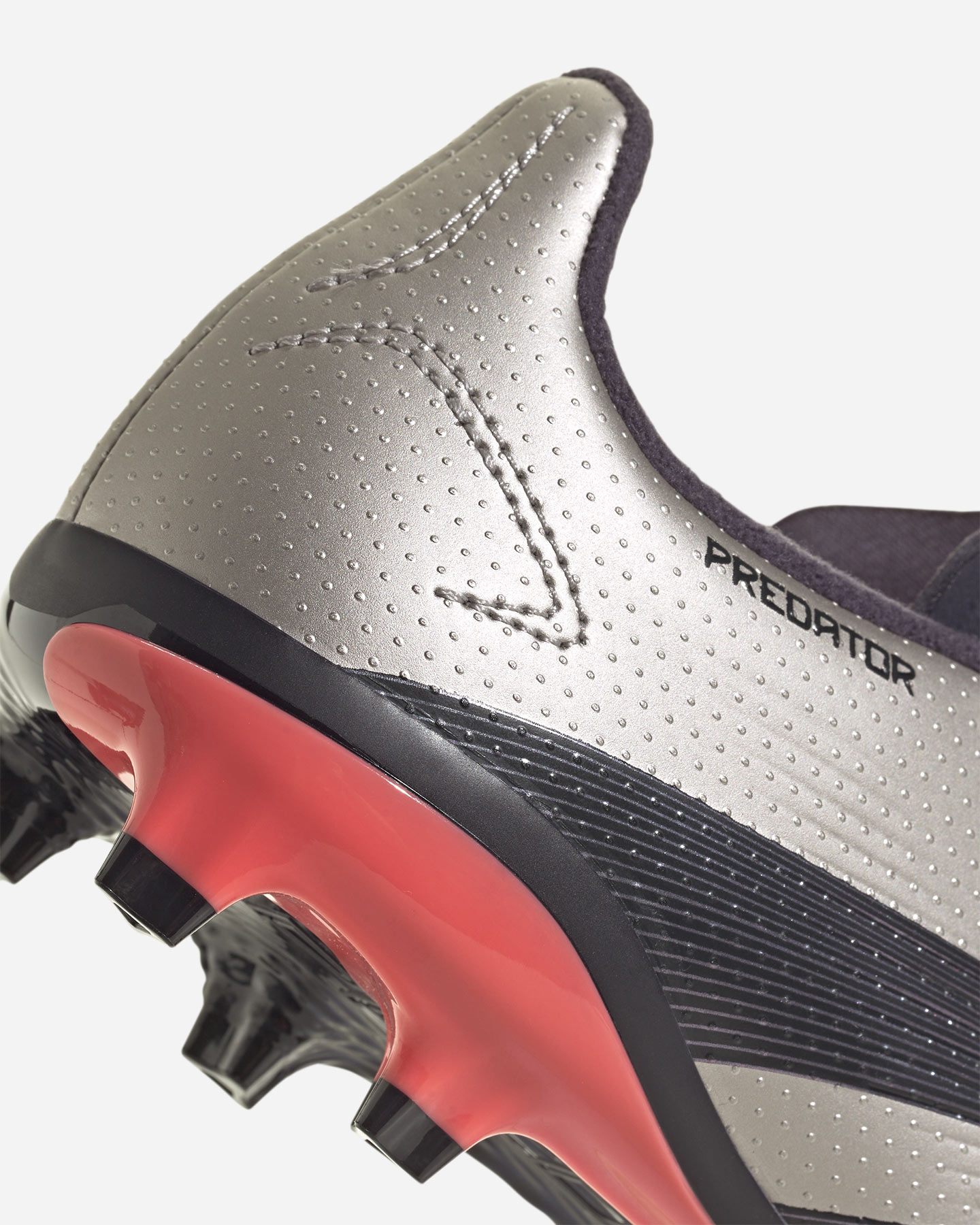 Buty piłkarskie Adidas Predator League FG Jr IF6354