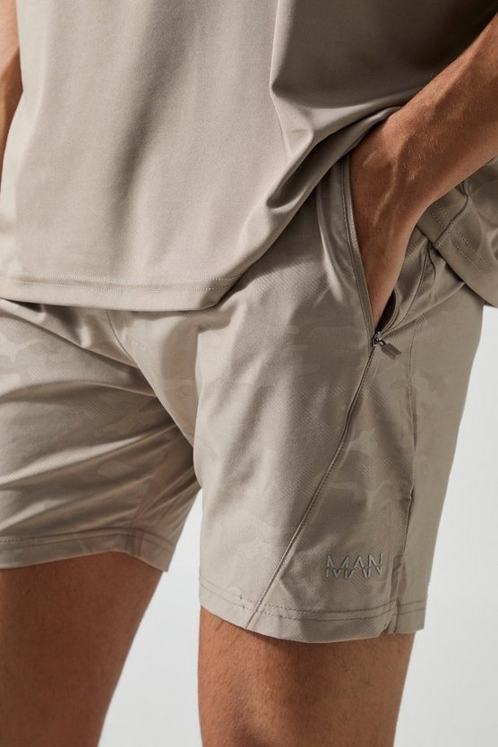 Man Active 5 Inch Camouflage Shorts