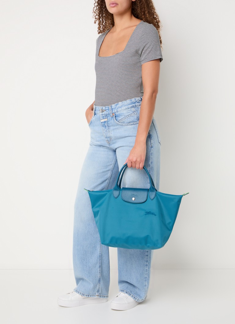 Geantă verde Longchamp Le Pliage, mărimea M, cu detalii din piele.