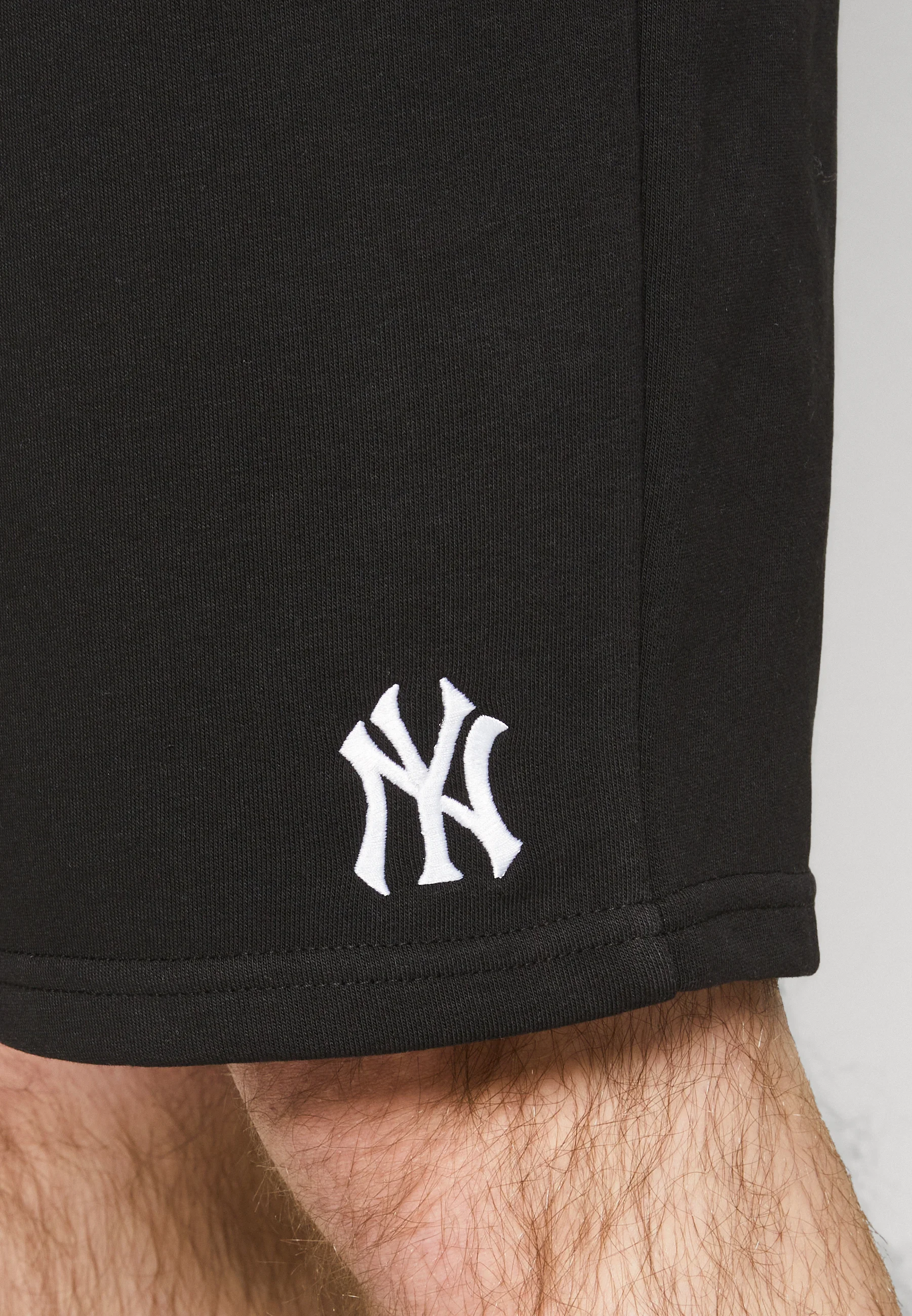 CORREDOR DE BASES DE LOS YANKEES DE NUEVA YORK '47 HELIX - Pantalones cortos
