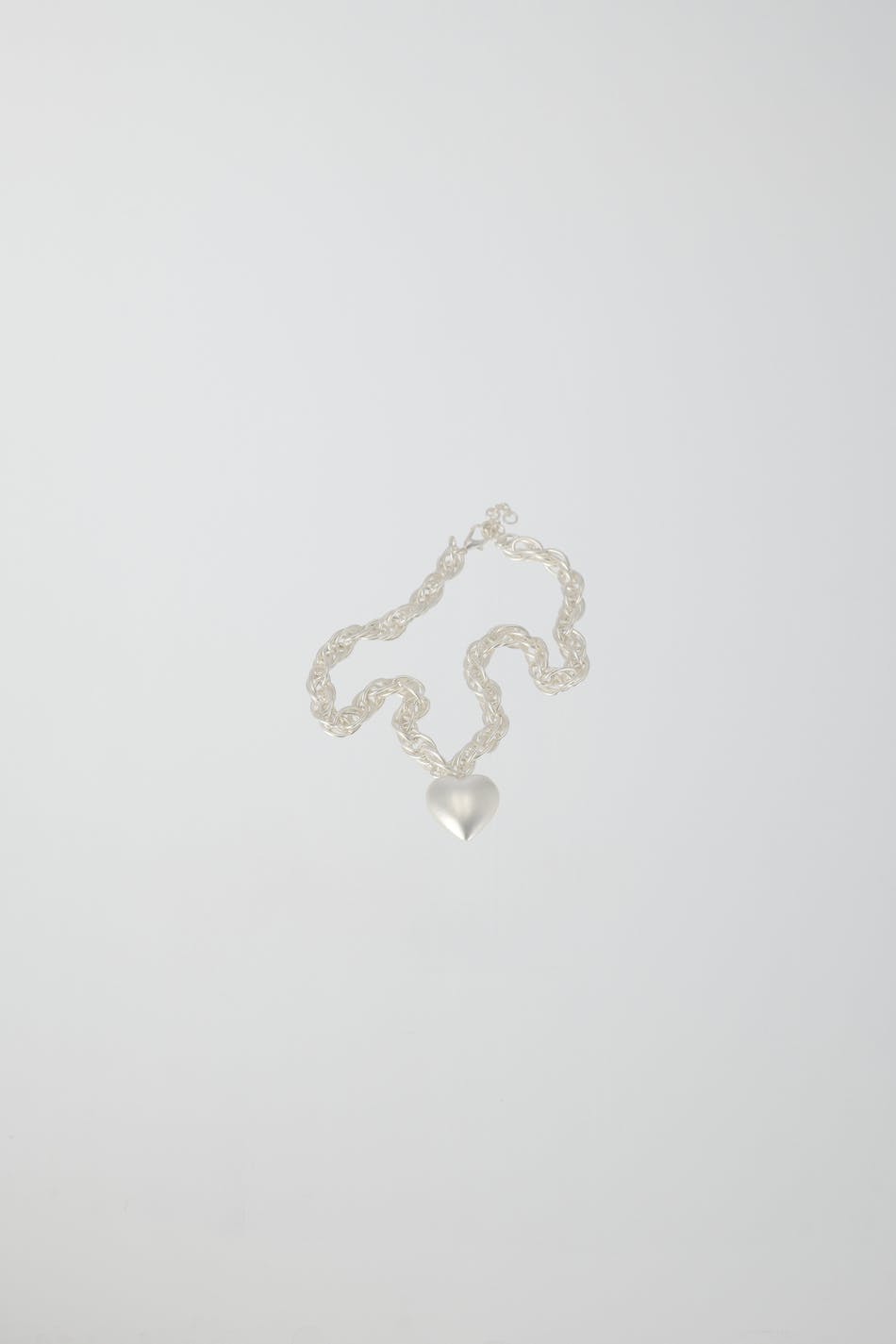 Chain heart necklace