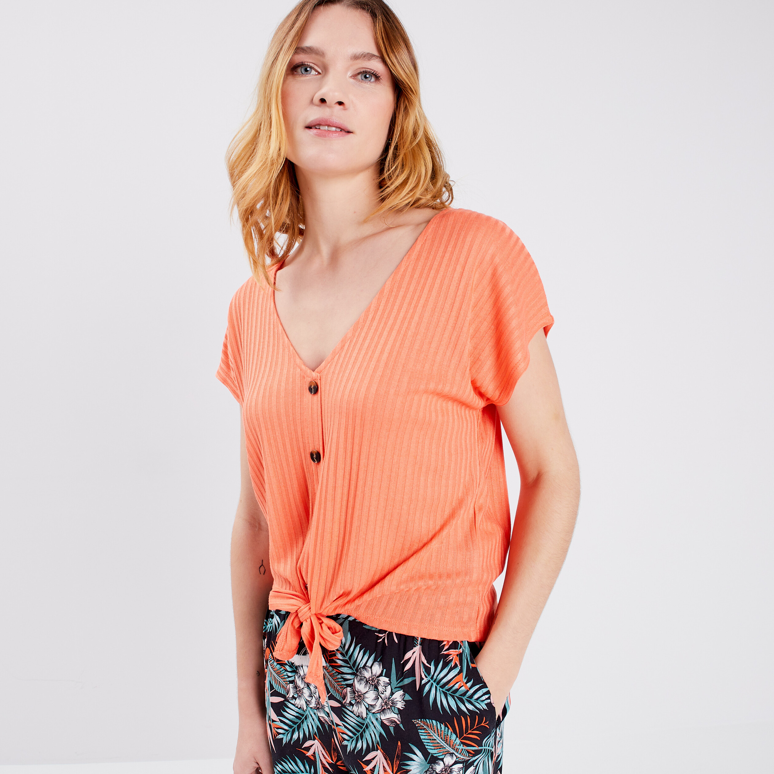T-shirt manches courtes avec noeud orange corail femme | La Halle
