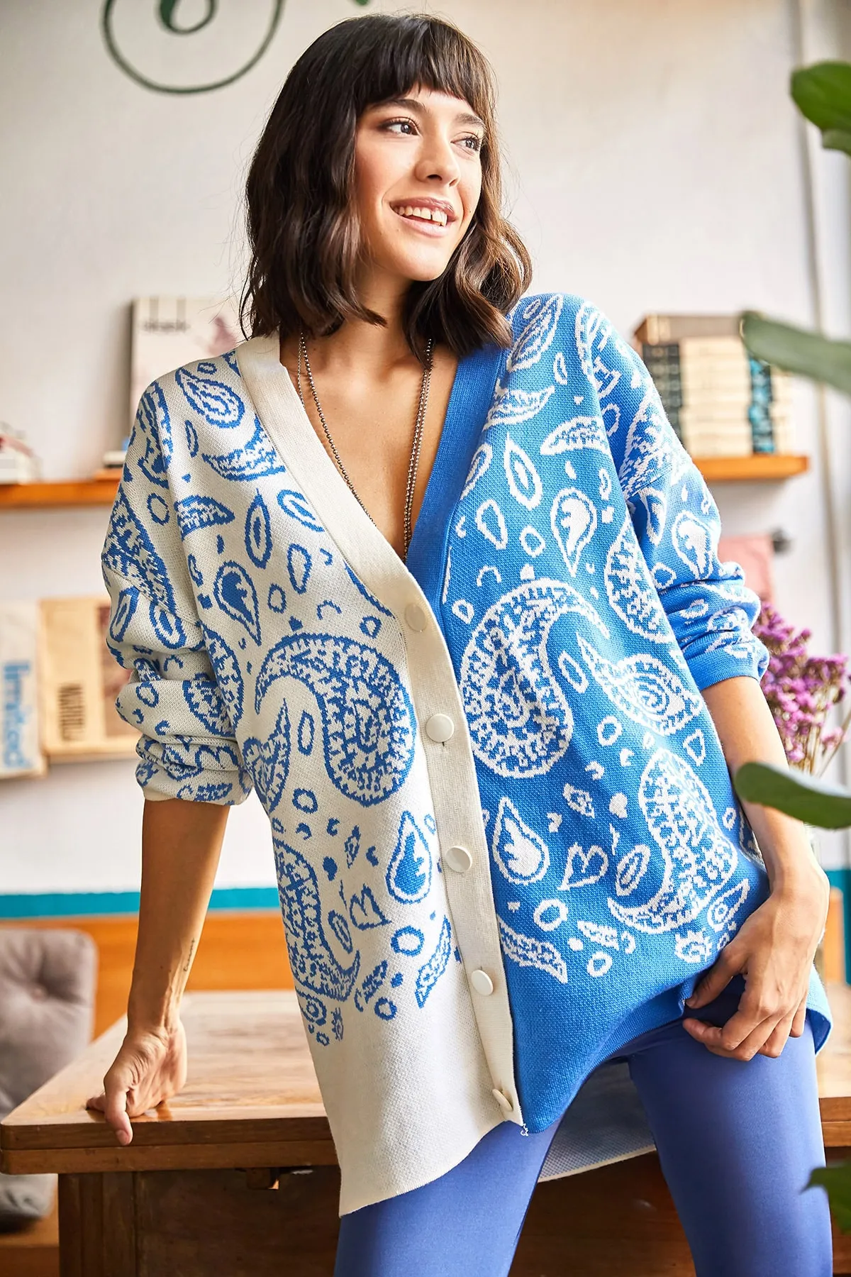 Olalook  Strickjacke - Blau - Oversized