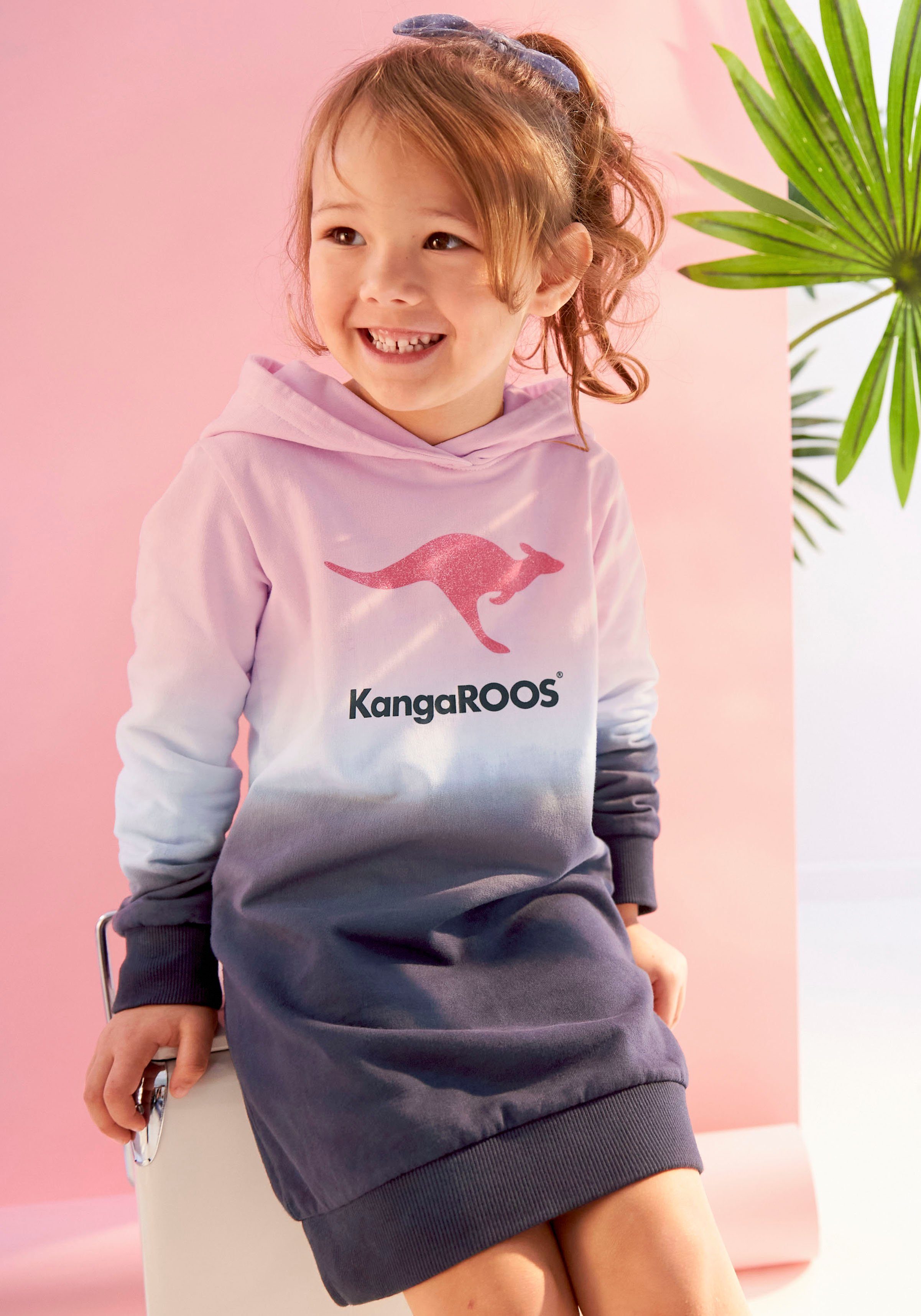 KangaROOS Sweatkleid im modischen Farbverlauf