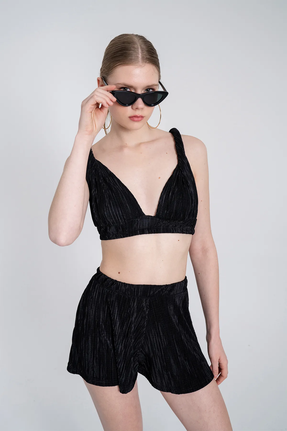 HOLLY LOLLY  Bequemes Bustier mit elastischem Taillenband in Schwarz
