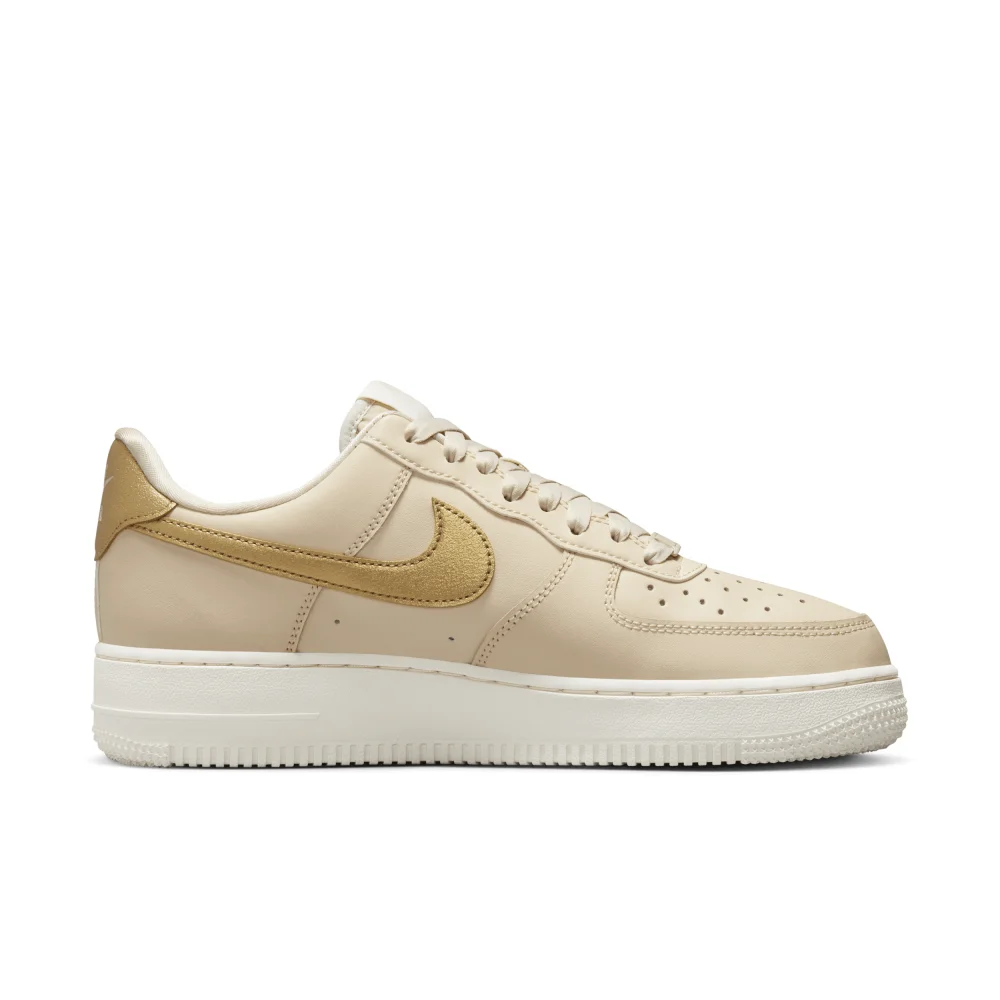 Nike Air Force 1 WMNS Gold 07 DQ7569-102 / braun