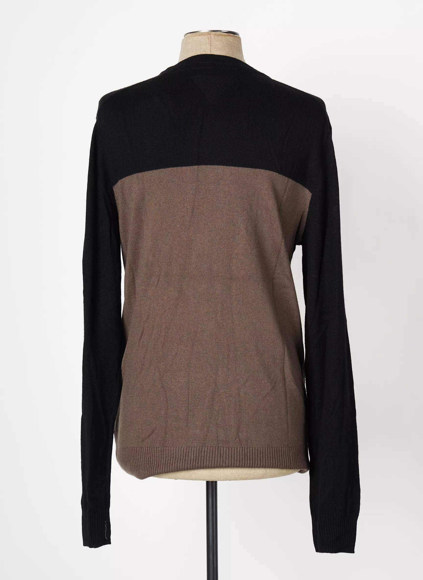 Guess Pulls Homme couleur gris