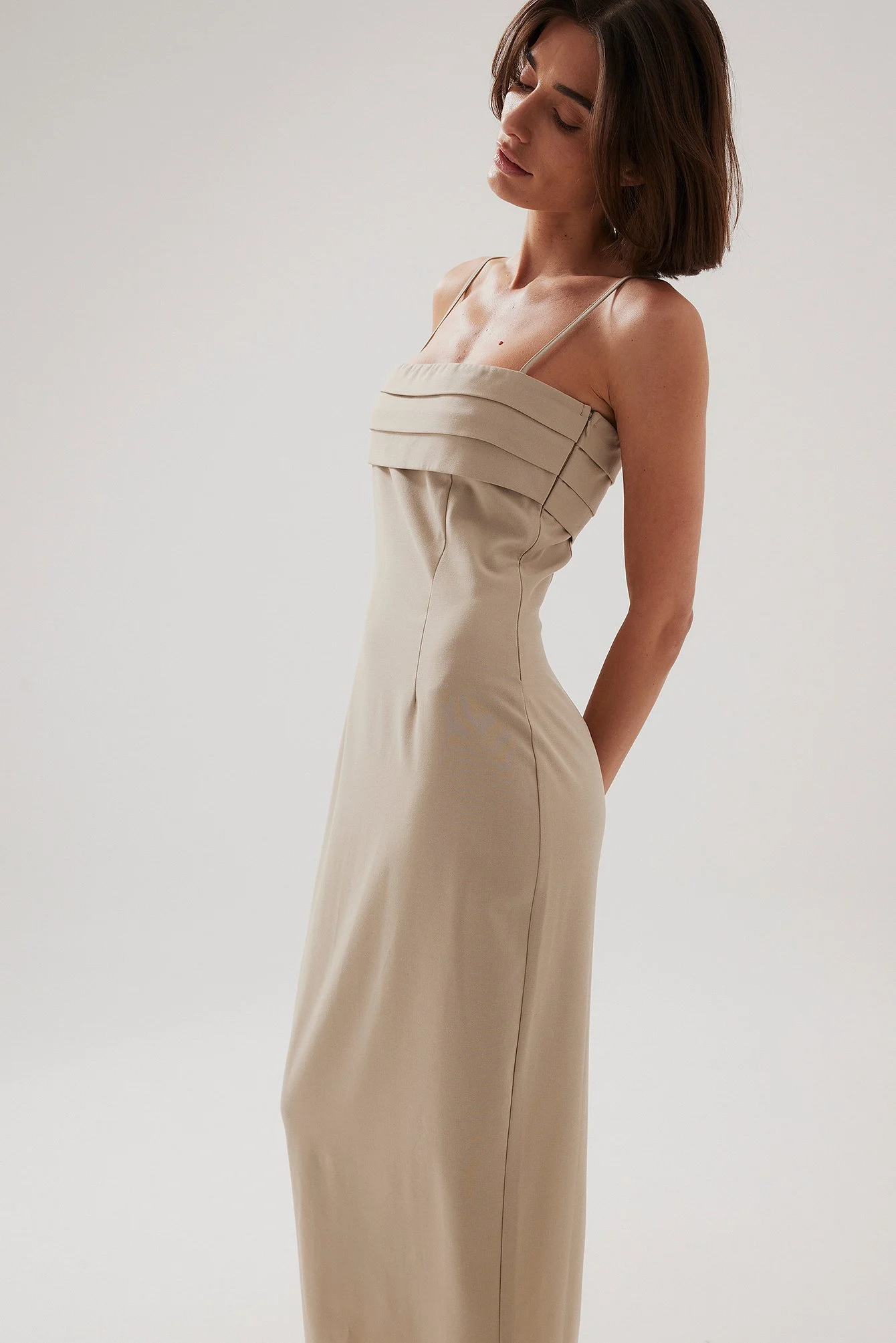 Pleat Deatil Chest Maxi Dress