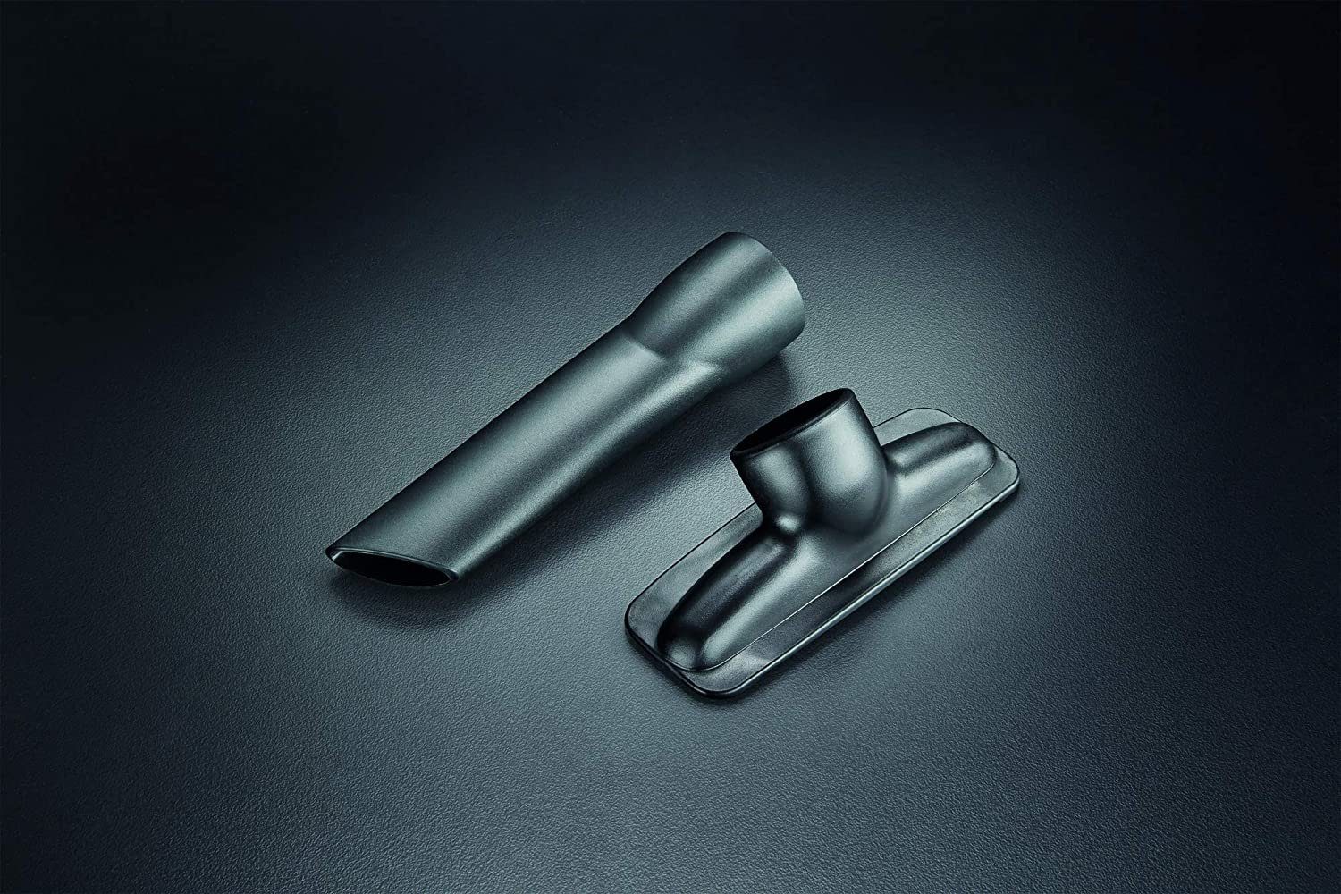 AEG Bodenstaubsauger LX7-2-FFP, 750,00 W, Beutellos, Powerflow >175 Km/h / Hygienefilter / Turbo Cyclonic
