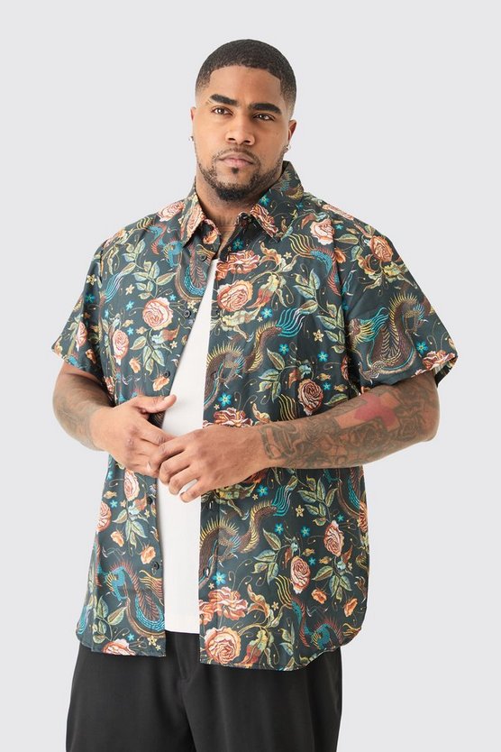Plus kurzärmliges Hemd mit Drachen-Print