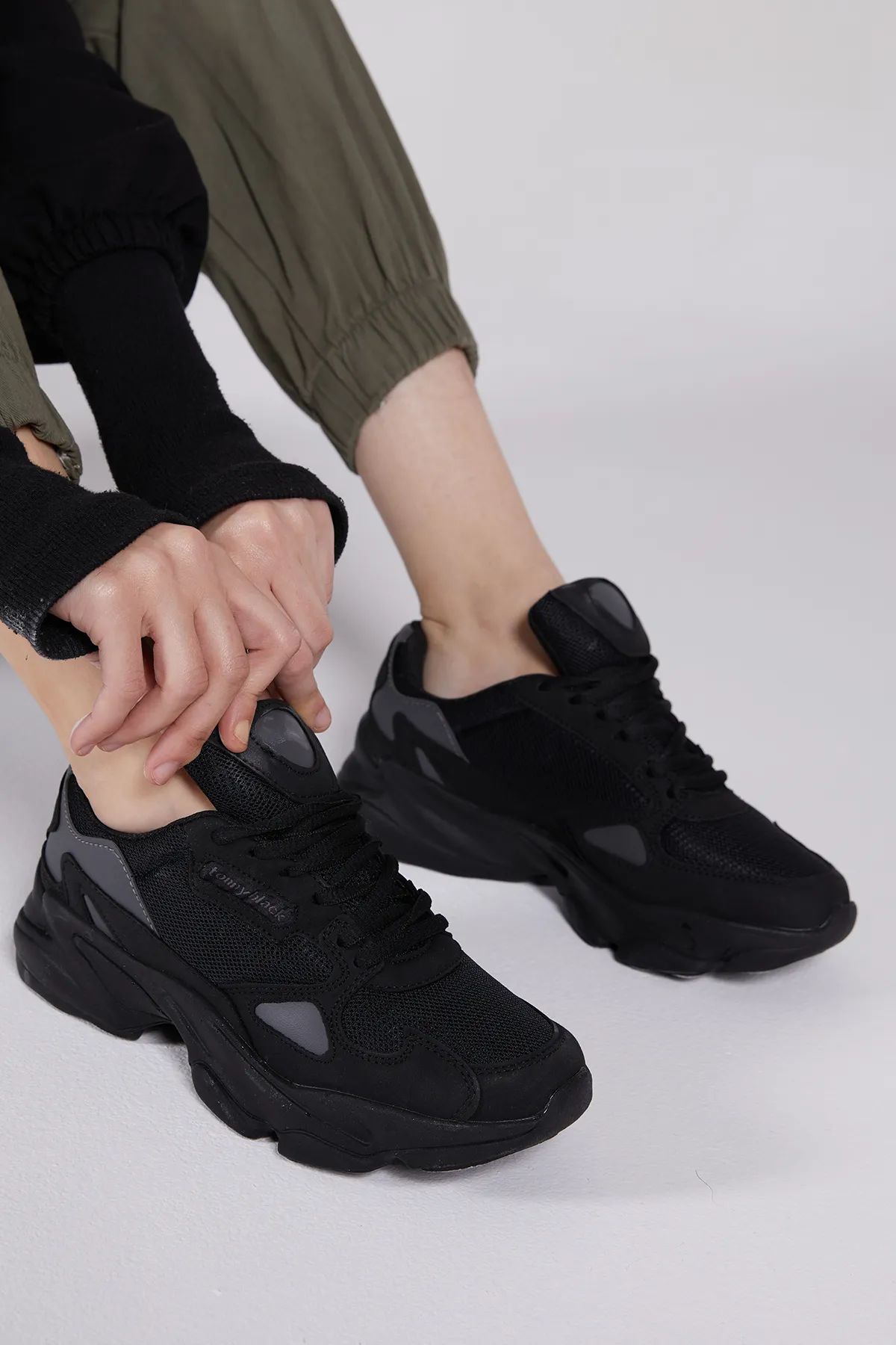 Tonny Black  Unisex Schwarze Sportschuhe Zhr
