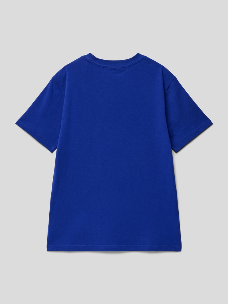 T-Shirt mit Label-Stitching in royalblau