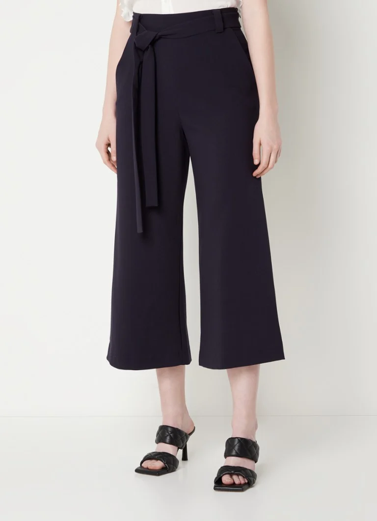 Slip French Connection a vita alta e vestibilità ampia con cintura da annodare