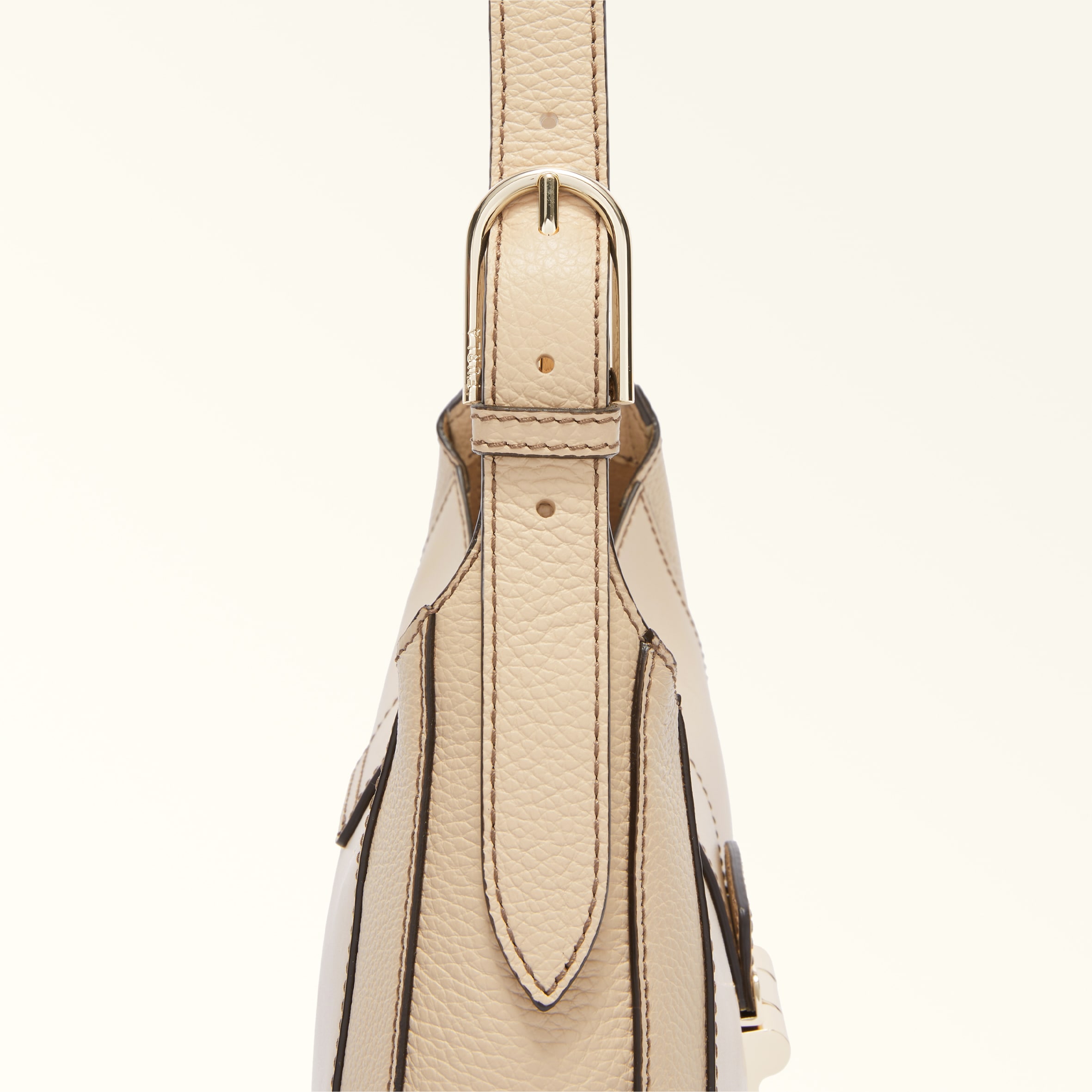 Furla Club 2